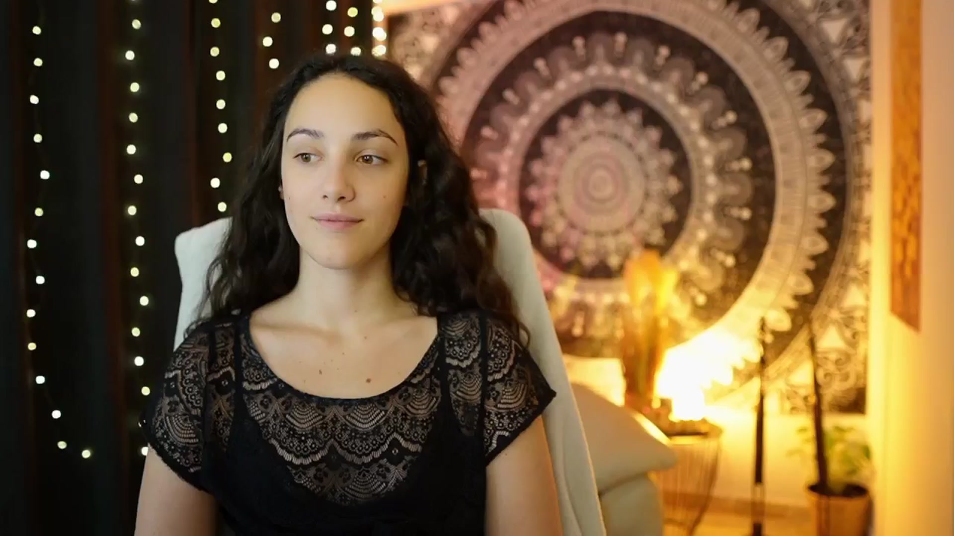 Gallery image thumbnail from Sophie_Rain18's myfreecams stream on, 06/07/2024, 10:25 image 15 of 20