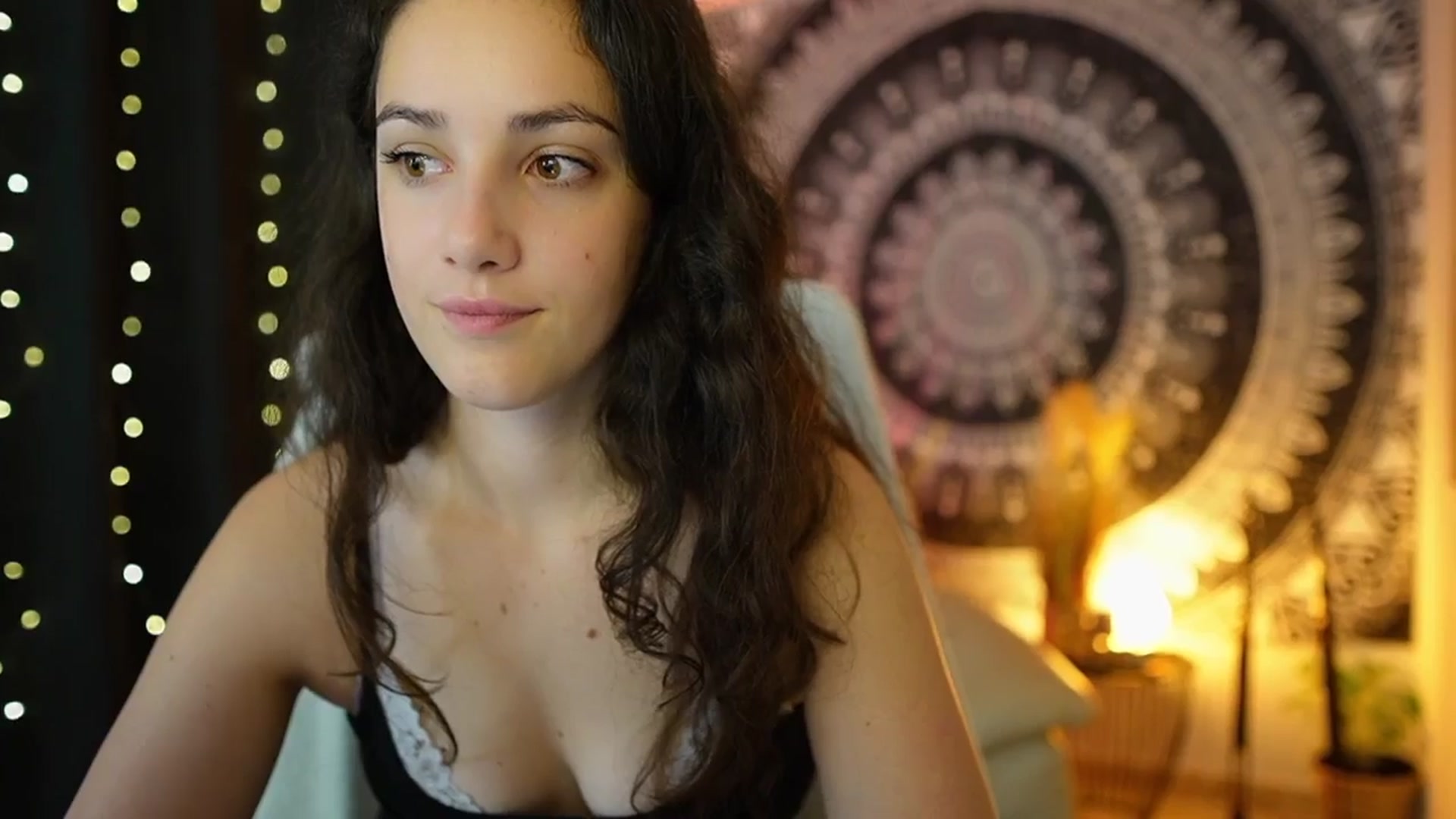 Gallery image thumbnail from Sophie_Rain18's myfreecams stream on, 06/12/2024, 09:26 image 9 of 20