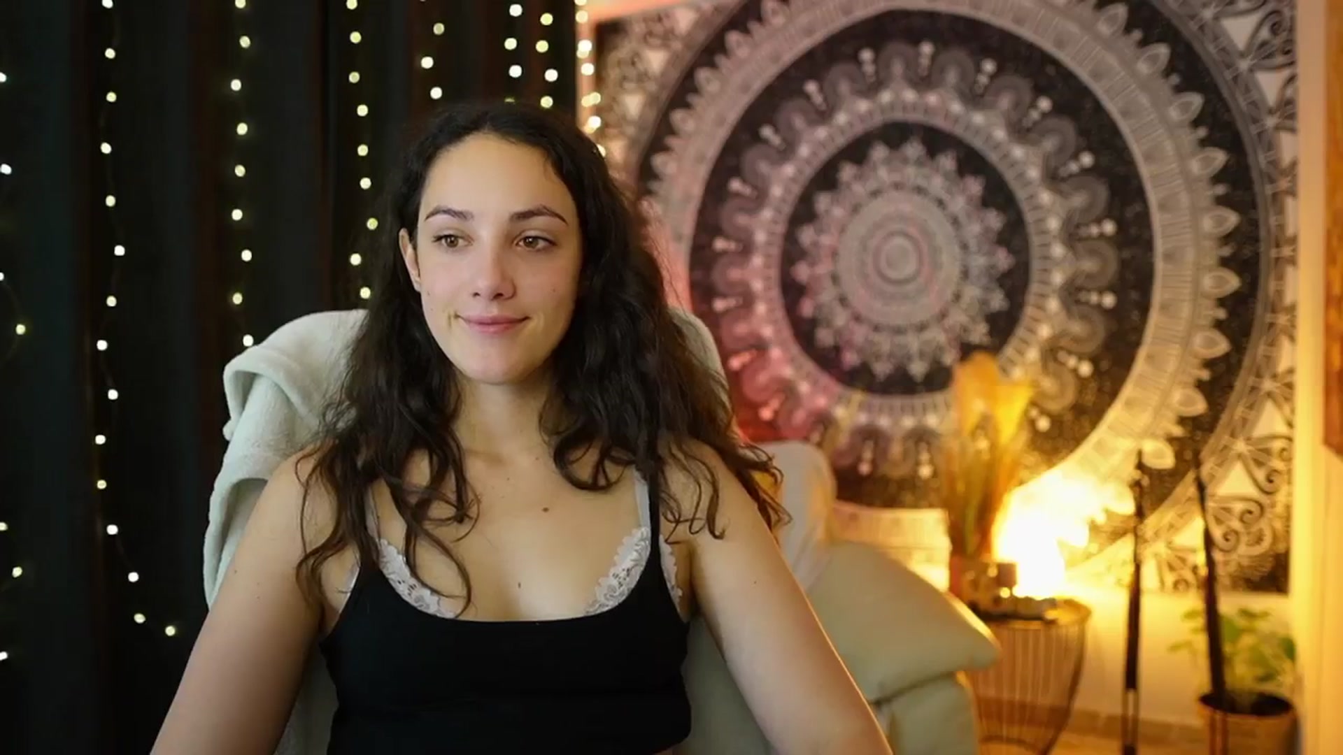 Gallery image thumbnail from Sophie_Rain18's myfreecams stream on, 06/12/2024, 09:26 image 15 of 20