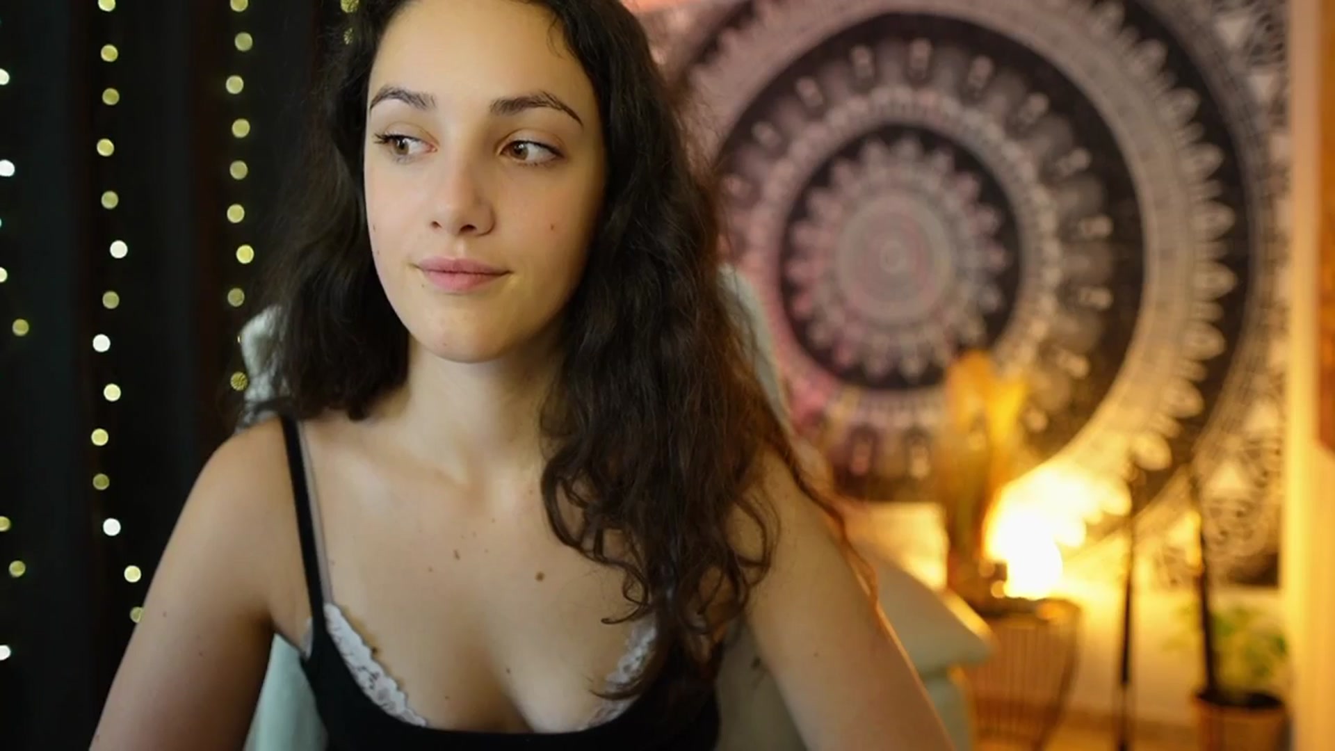 Gallery image thumbnail from Sophie_Rain18's myfreecams stream on, 06/12/2024, 09:26 image 20 of 20
