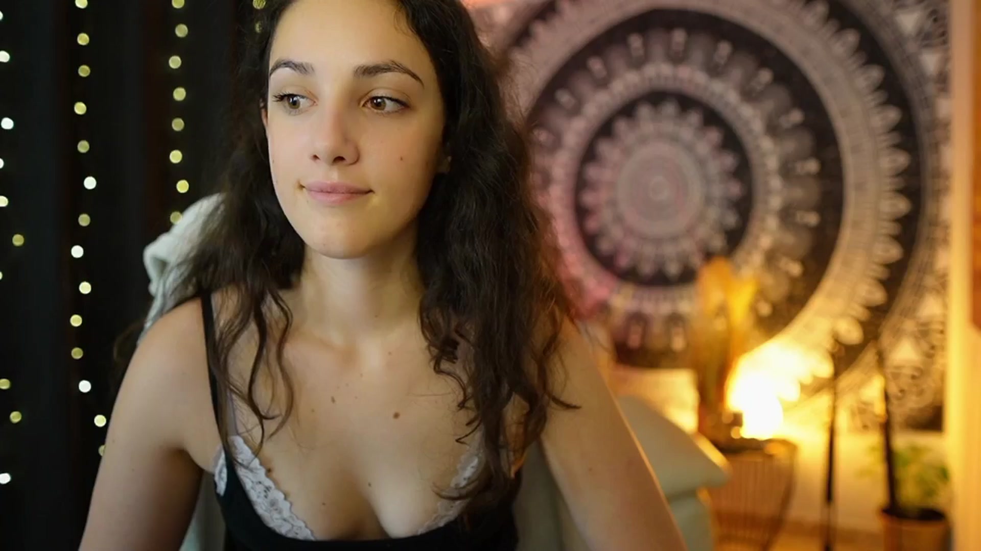 Gallery image thumbnail from Sophie_Rain18's myfreecams stream on, 06/12/2024, 09:55 image 13 of 20
