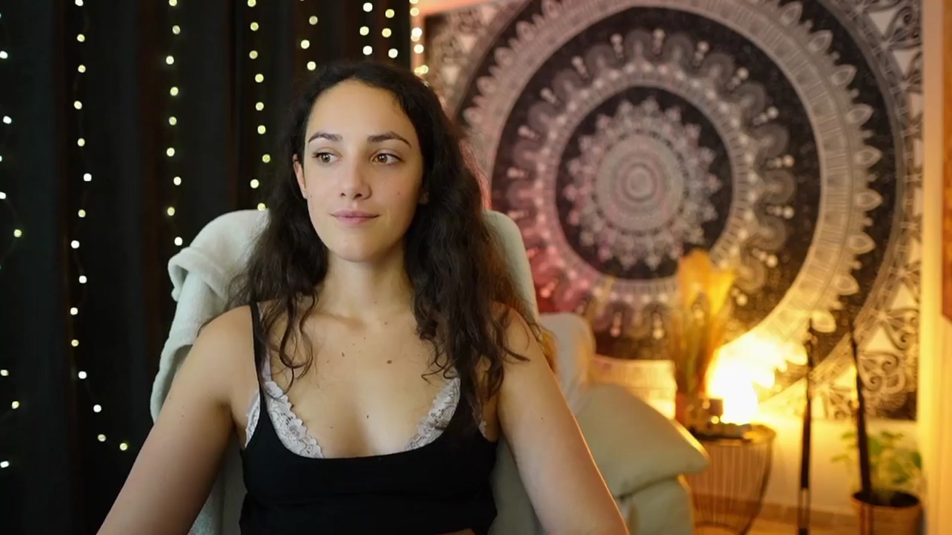 Gallery image thumbnail from Sophie_Rain18's myfreecams stream on, 06/12/2024, 09:55 image 18 of 20