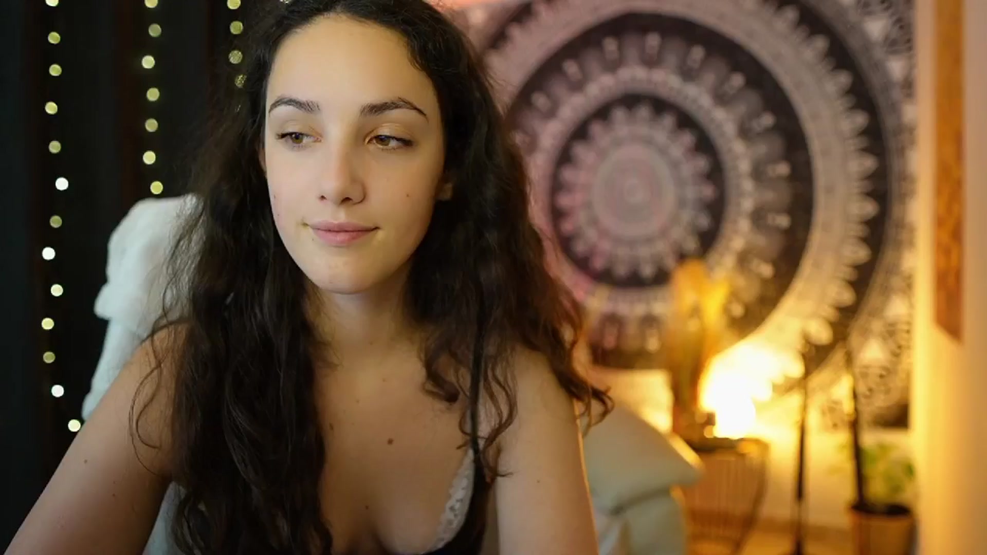 Gallery image thumbnail from Sophie_Rain18's myfreecams stream on, 06/12/2024, 12:57 image 2 of 20
