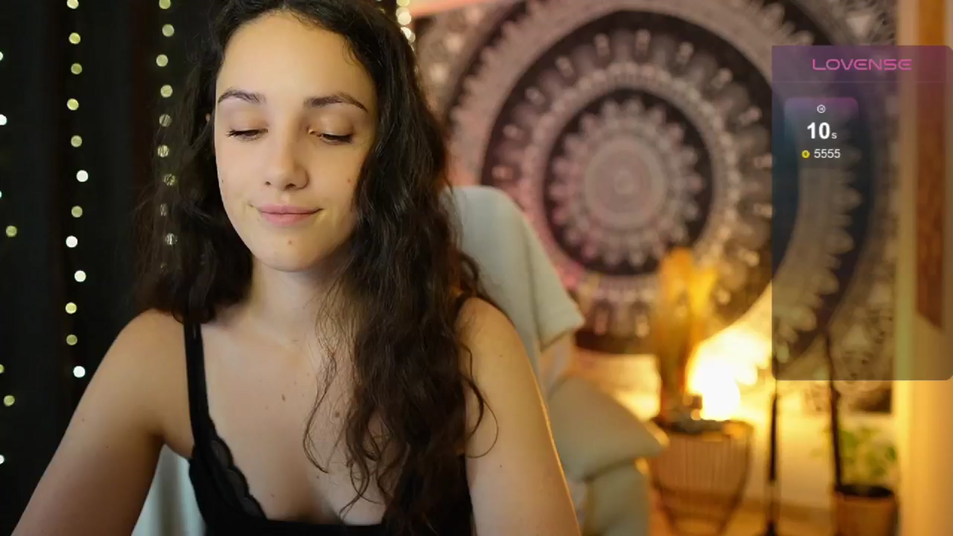 Gallery image thumbnail from Sophie_Rain18's myfreecams stream on, 06/15/2024, 11:10 image 17 of 20