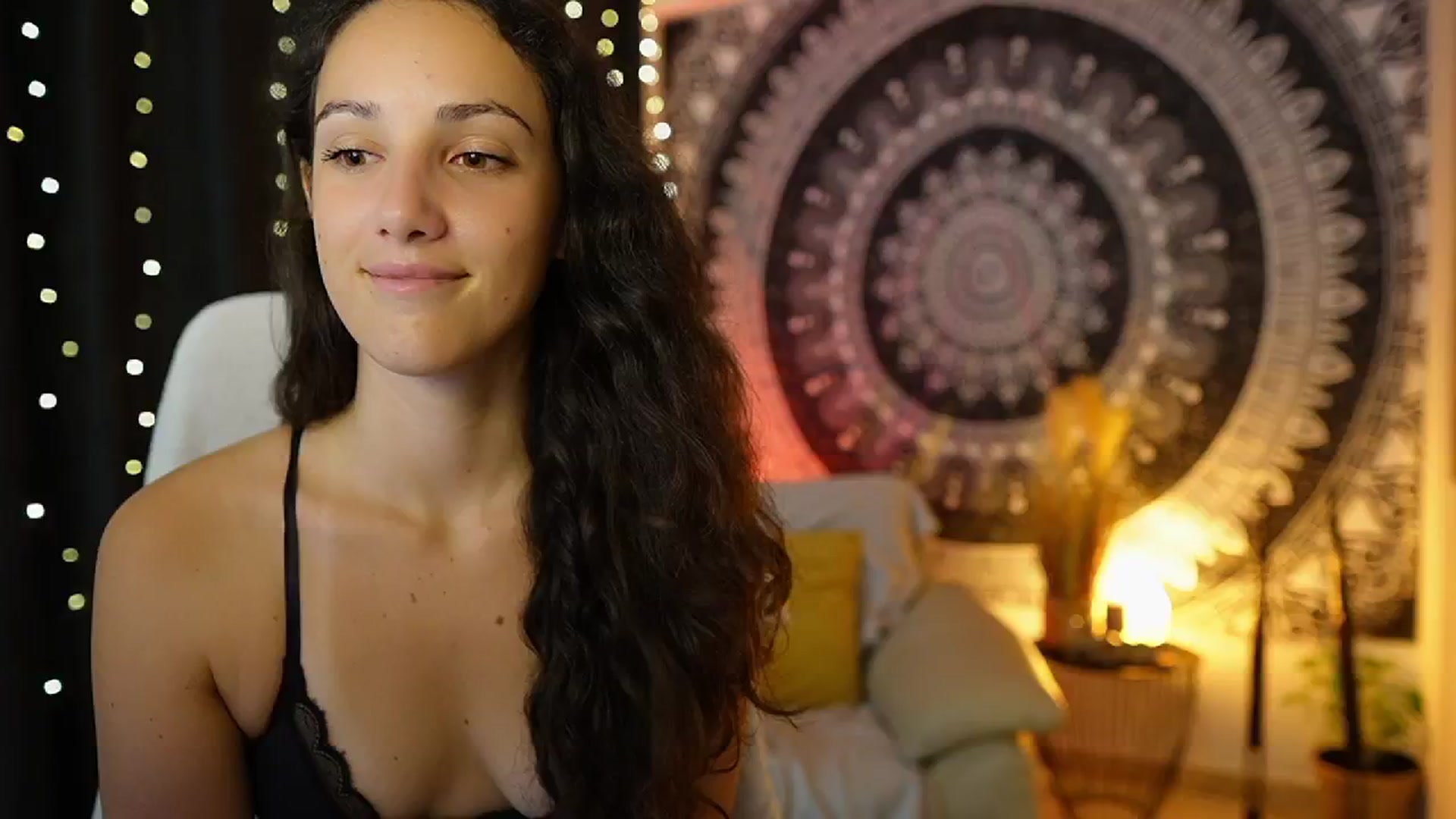 Gallery image thumbnail from Sophie_Rain18's myfreecams stream on, 07/10/2024, 10:00 image 12 of 20