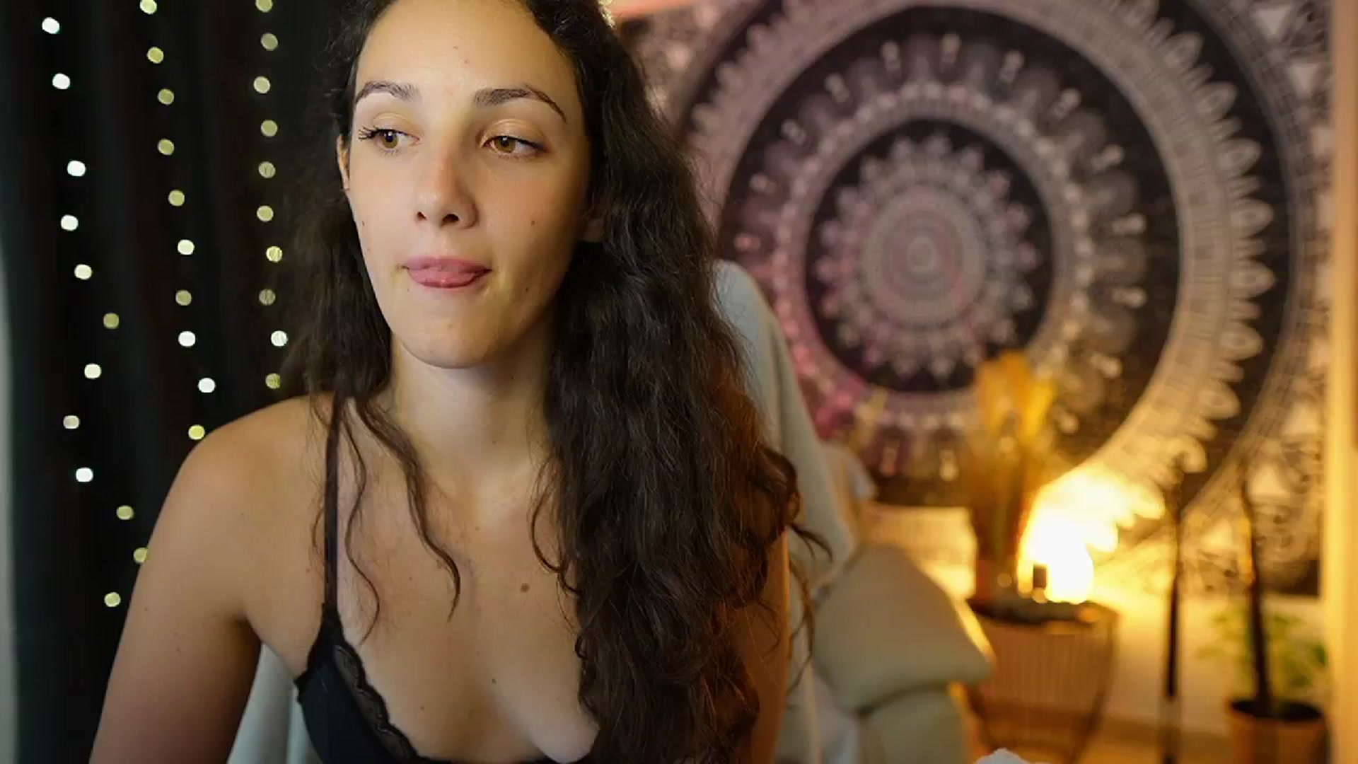Gallery image thumbnail from Sophie_Rain18's myfreecams stream on, 07/10/2024, 10:00 image 20 of 20