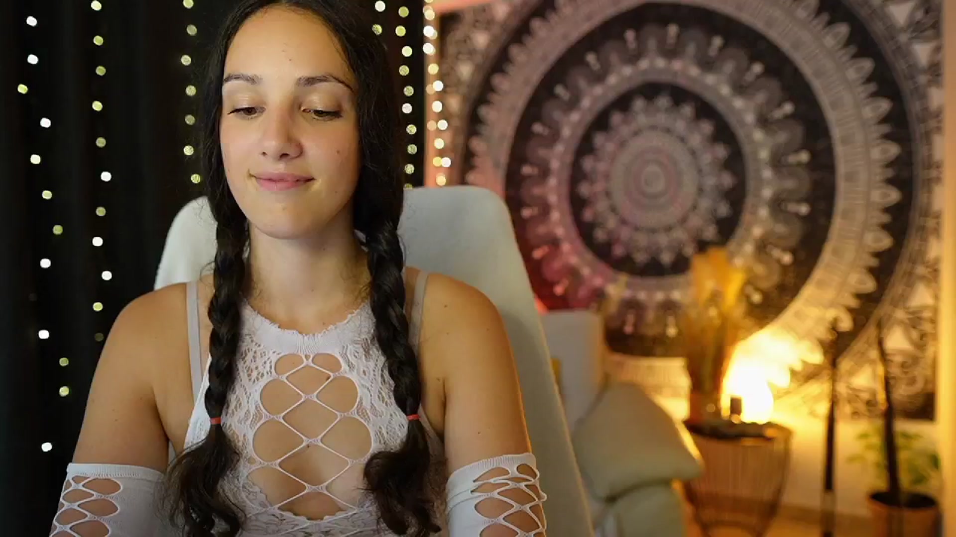 Gallery image thumbnail from Sophie_Rain18's myfreecams stream on, 07/10/2024, 19:21 image 20 of 20