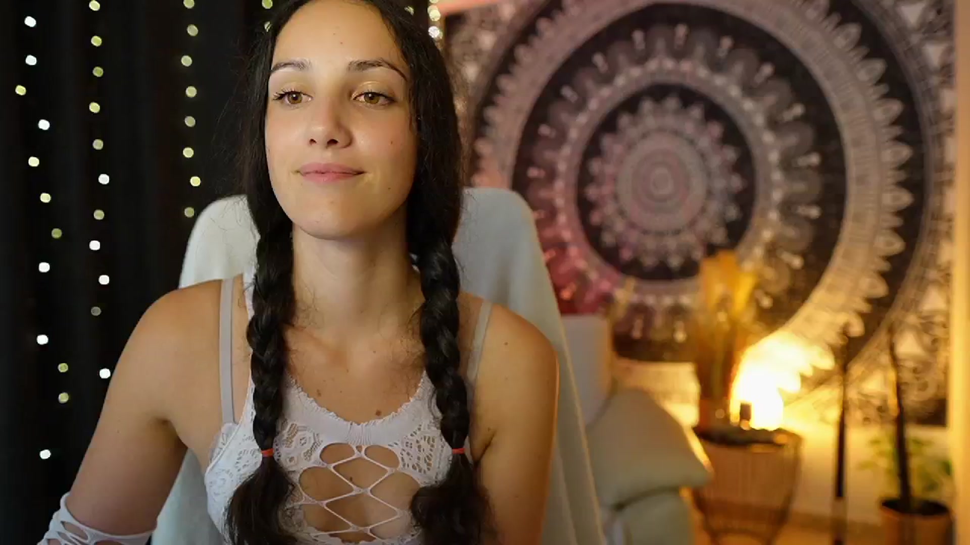 Gallery image thumbnail from Sophie_Rain18's myfreecams stream on, 07/10/2024, 20:53 image 13 of 20