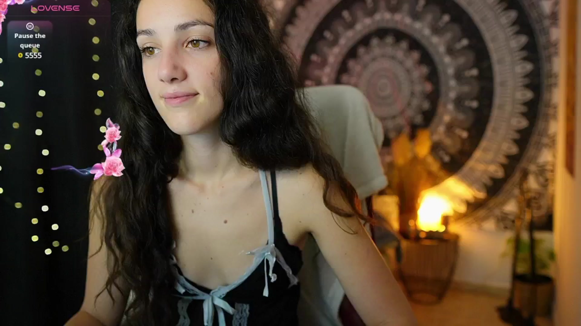 Gallery image thumbnail from Sophie_Rain18's myfreecams stream on, 09/24/2024, 12:54 image 3 of 20