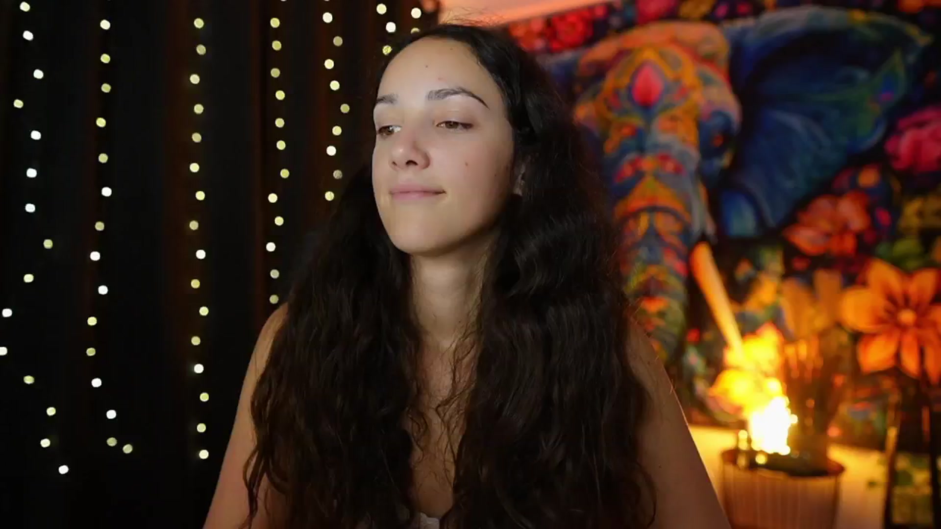 Gallery image thumbnail from Sophie_Rain18's myfreecams stream on, 10/29/2024, 14:01 image 17 of 20