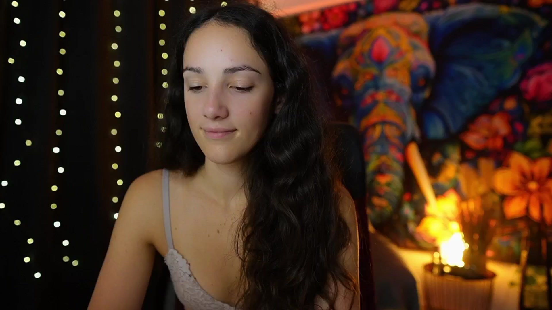 Gallery image thumbnail from Sophie_Rain18's myfreecams stream on, 10/29/2024, 14:01 image 9 of 20