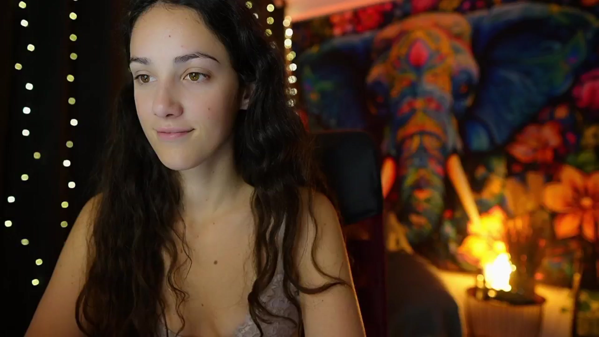 Gallery image thumbnail from Sophie_Rain18's myfreecams stream on, 10/29/2024, 14:01 image 4 of 20