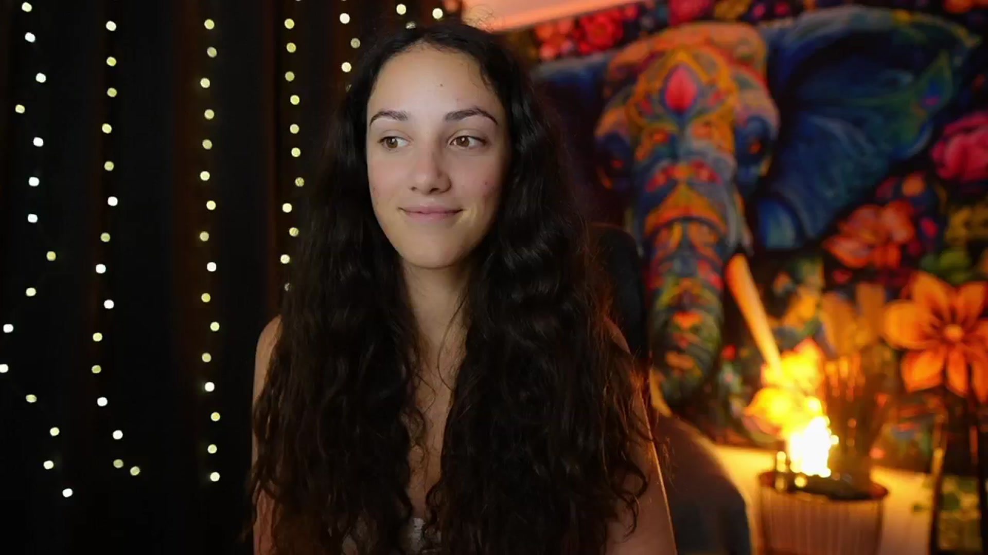 Gallery image thumbnail from Sophie_Rain18's myfreecams stream on, 10/29/2024, 14:01 image 13 of 20