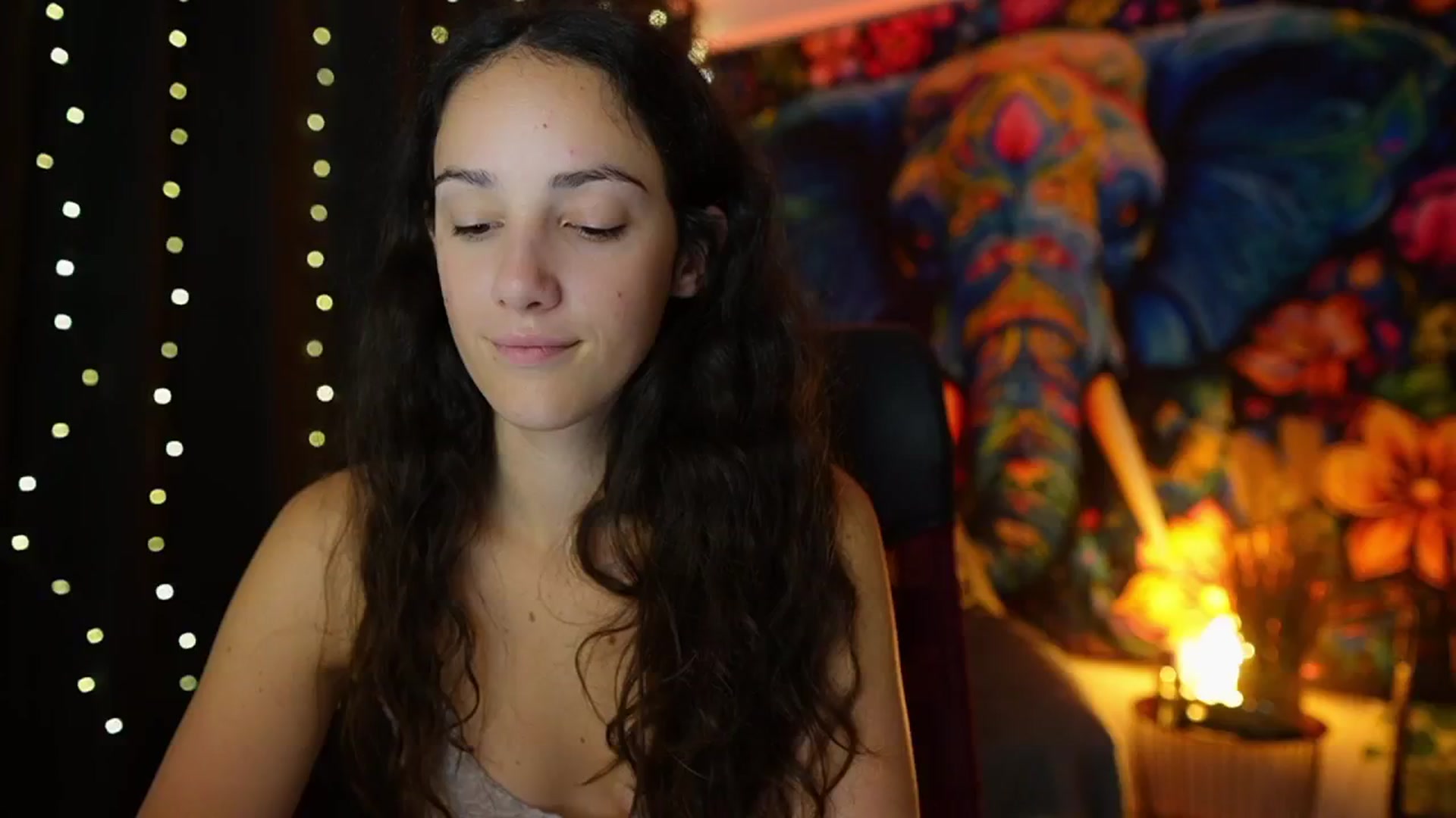 Gallery image thumbnail from Sophie_Rain18's myfreecams stream on, 10/29/2024, 14:01 image 6 of 20