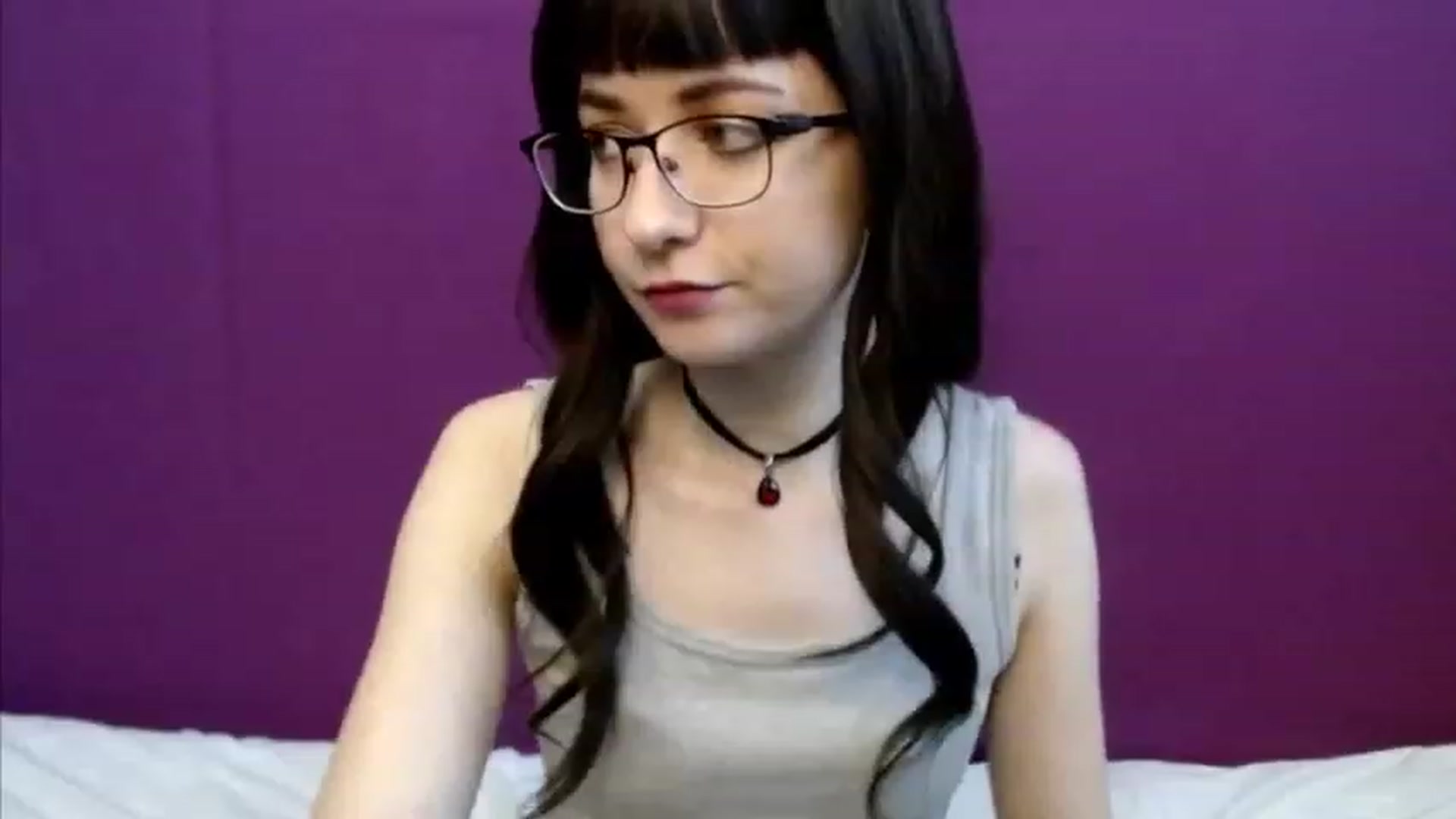Gallery image thumbnail from Sophie_Smile's myfreecams stream on, 12/10/2022, 04:50 image 12 of 20