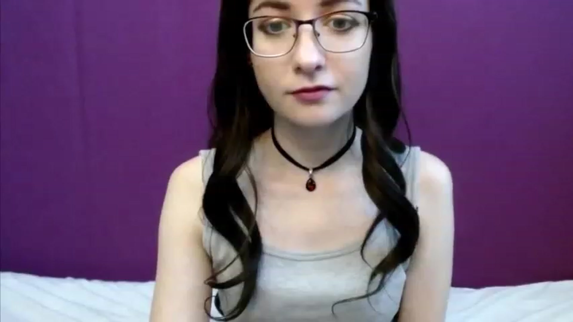 Gallery image thumbnail from Sophie_Smile's myfreecams stream on, 12/10/2022, 04:50 image 17 of 20