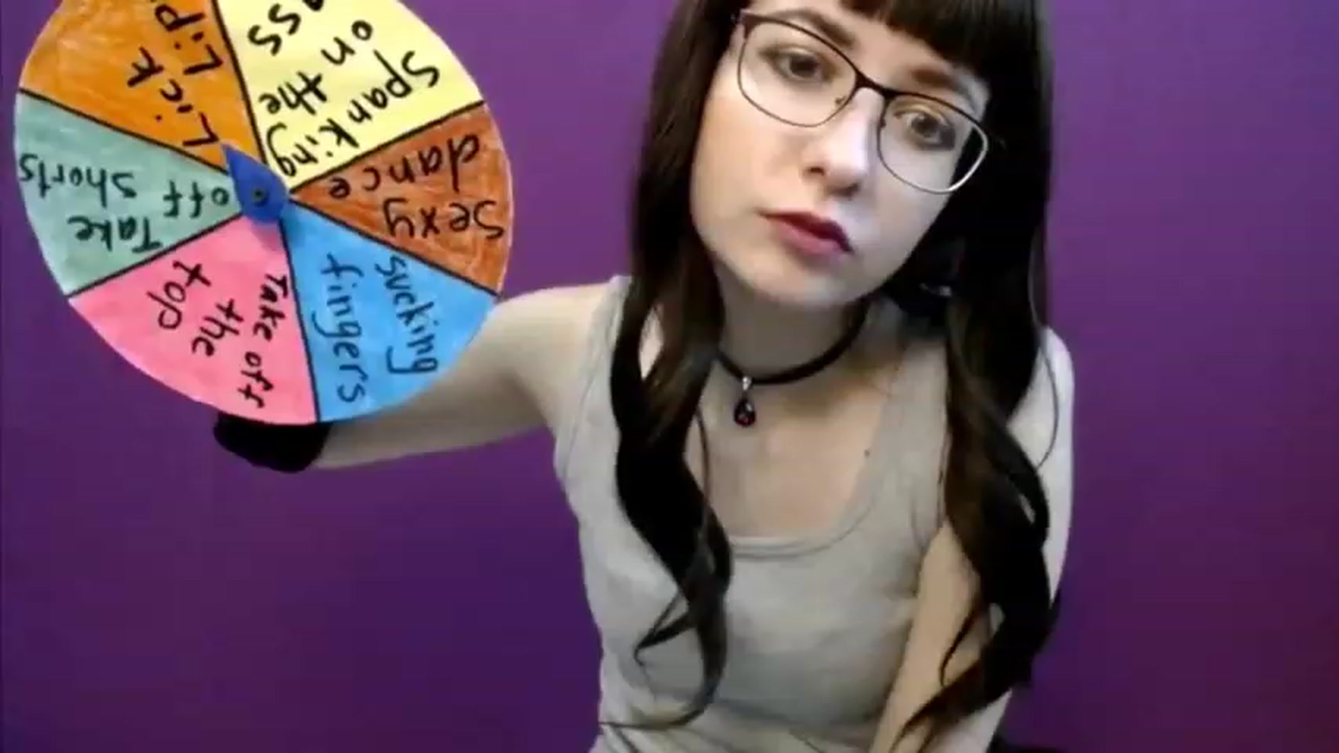 Gallery image thumbnail from Sophie_Smile's myfreecams stream on, 12/10/2022, 04:50 image 16 of 20