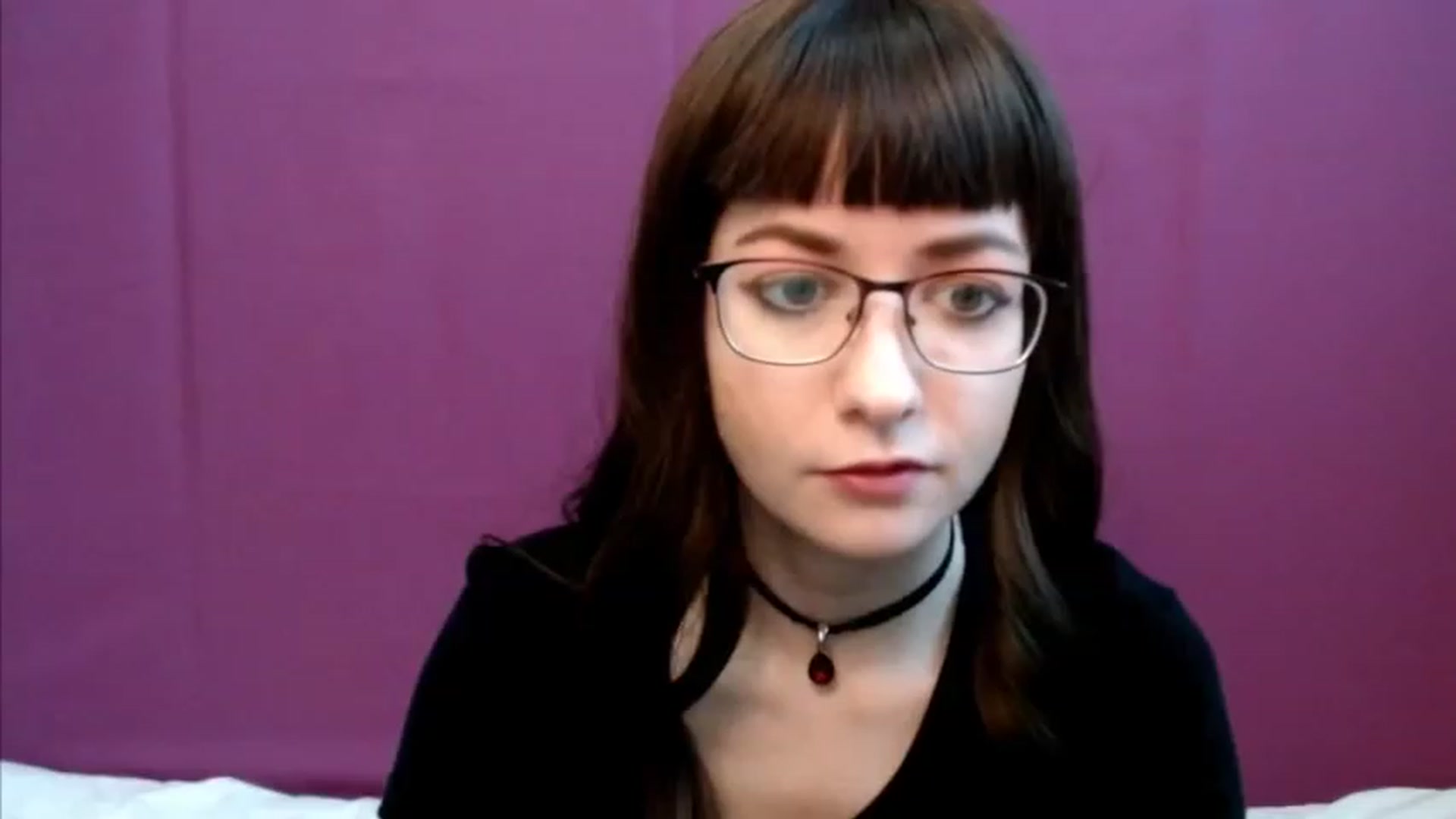 Gallery image thumbnail from Sophie_Smile's myfreecams stream on, 12/11/2022, 04:54 image 4 of 20