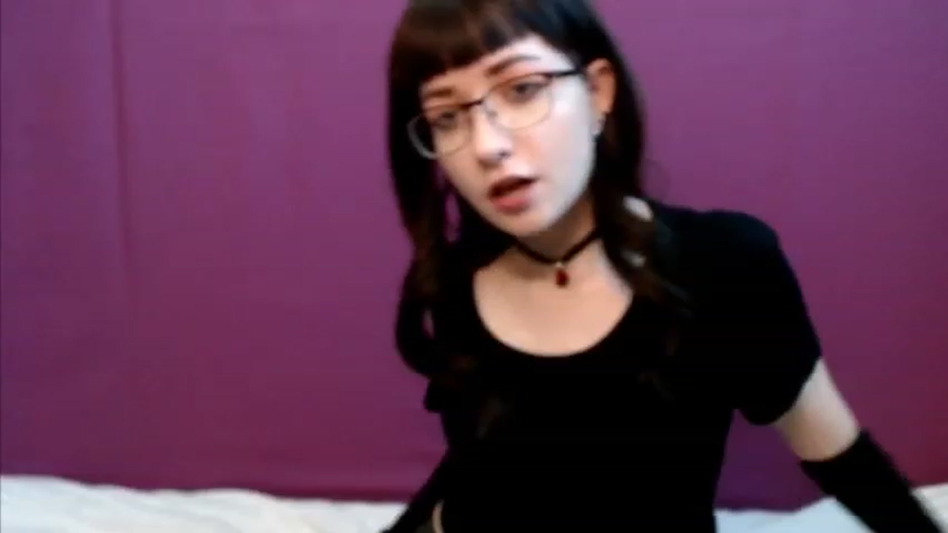 Gallery image thumbnail from Sophie_Smile's myfreecams stream on, 12/11/2022, 06:08 image 14 of 20