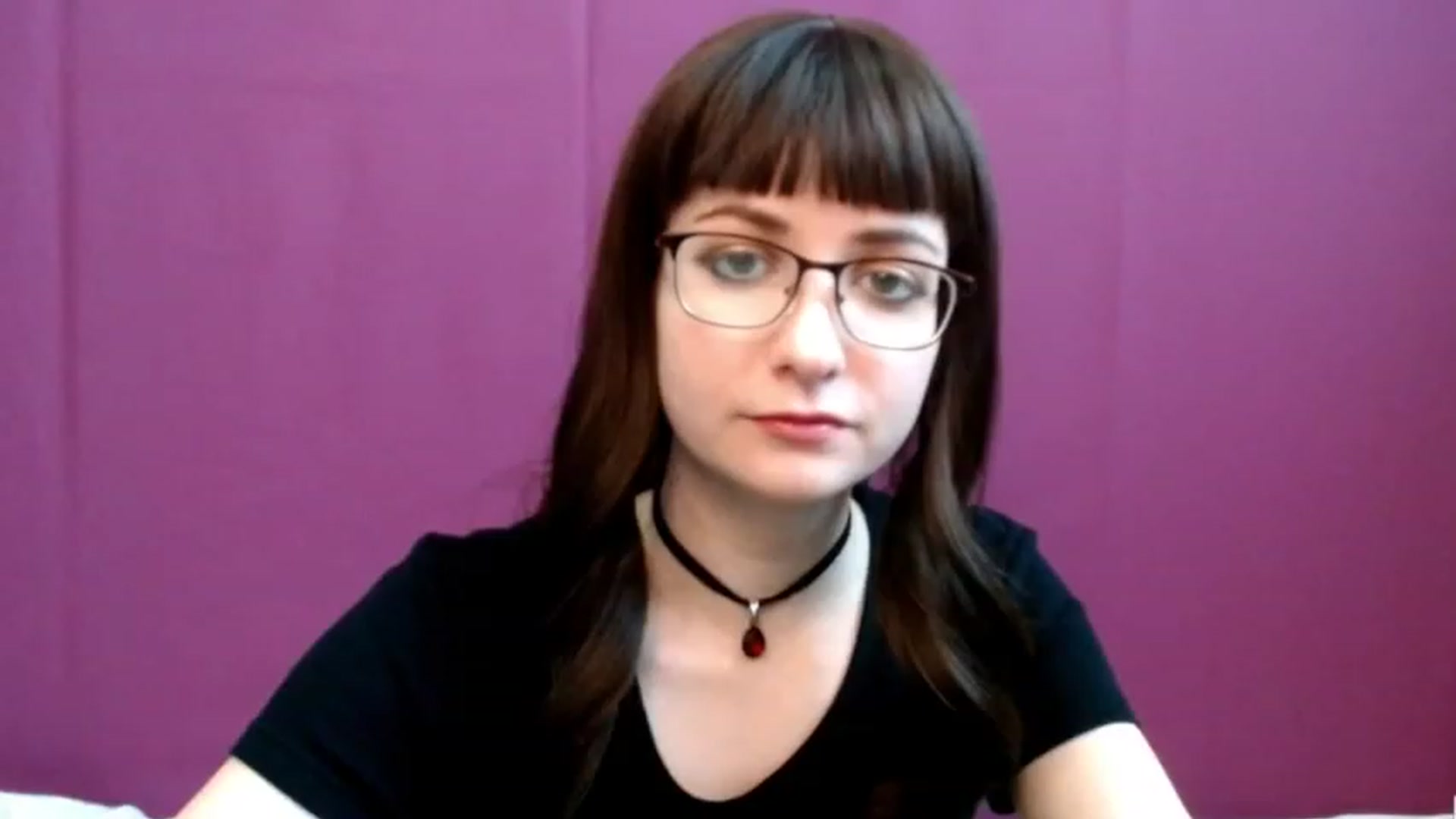Gallery image thumbnail from Sophie_Smile's myfreecams stream on, 12/18/2022, 06:52 image 14 of 20