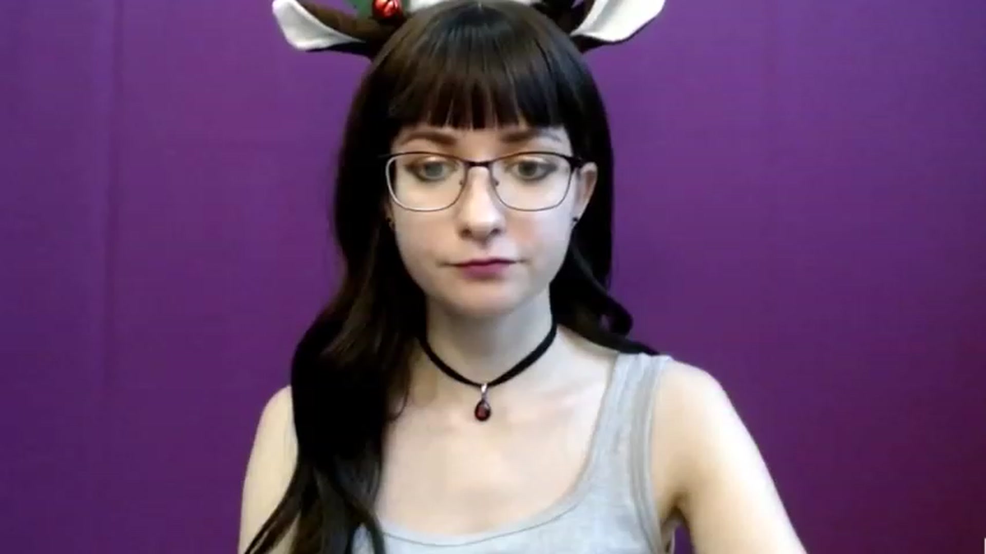 Gallery image thumbnail from Sophie_Smile's myfreecams stream on, 12/25/2022, 05:58 image 4 of 20