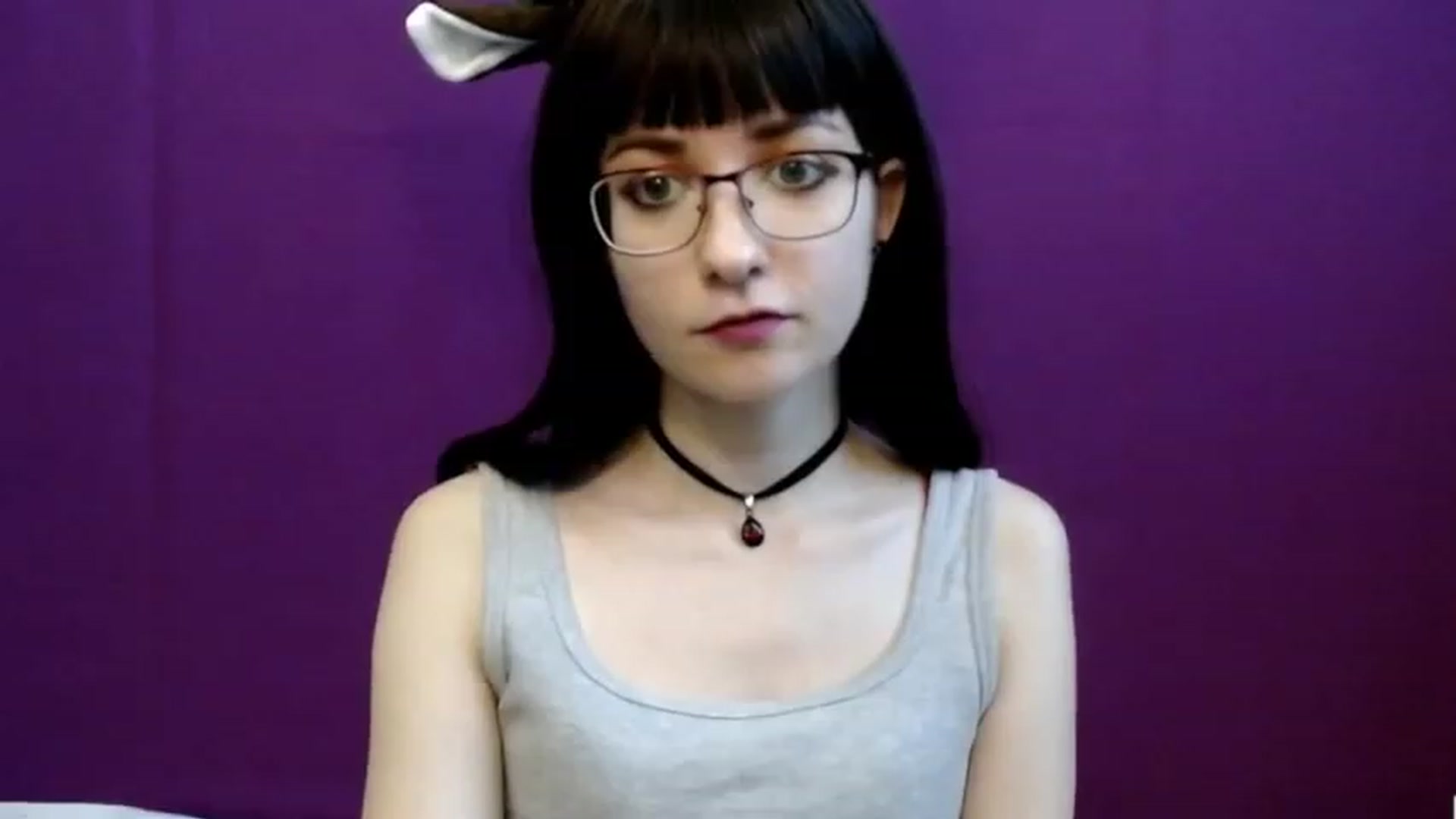 Gallery image thumbnail from Sophie_Smile's myfreecams stream on, 12/25/2022, 05:58 image 10 of 20