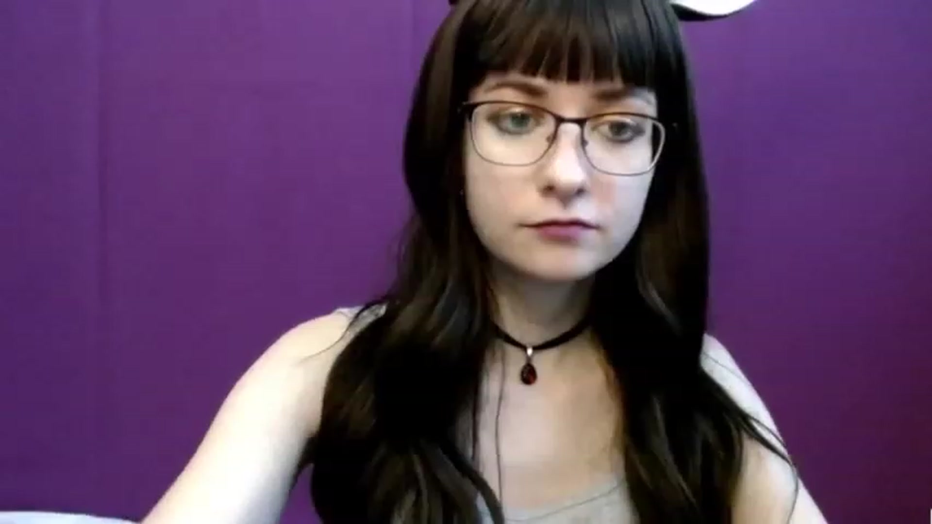 Gallery image thumbnail from Sophie_Smile's myfreecams stream on, 12/25/2022, 05:58 image 16 of 20