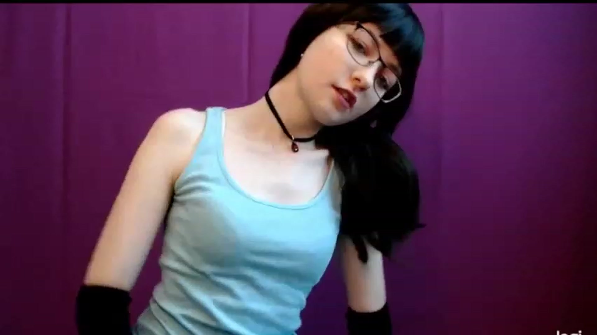 Gallery image thumbnail from Sophie_Smile's myfreecams stream on, 01/18/2023, 05:42 image 6 of 20