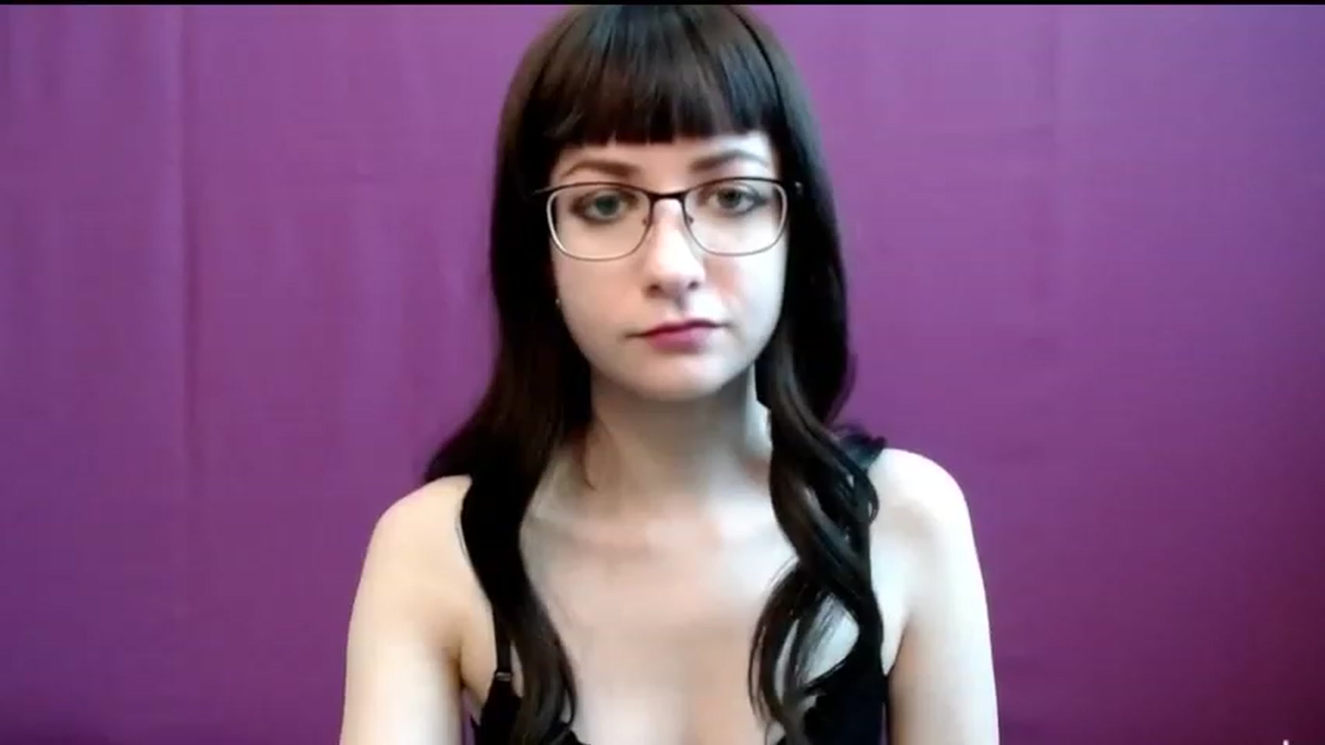 Gallery image thumbnail from Sophie_Smile's myfreecams stream on, 02/13/2023, 04:40 image 18 of 20