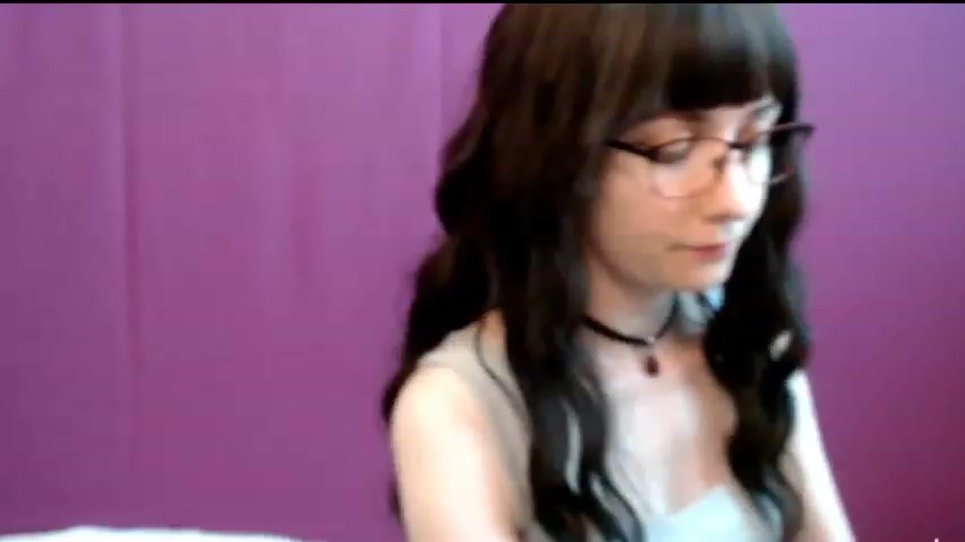 Gallery image thumbnail from Sophie_Smile's myfreecams stream on, 06/05/2023, 06:25 image 5 of 20