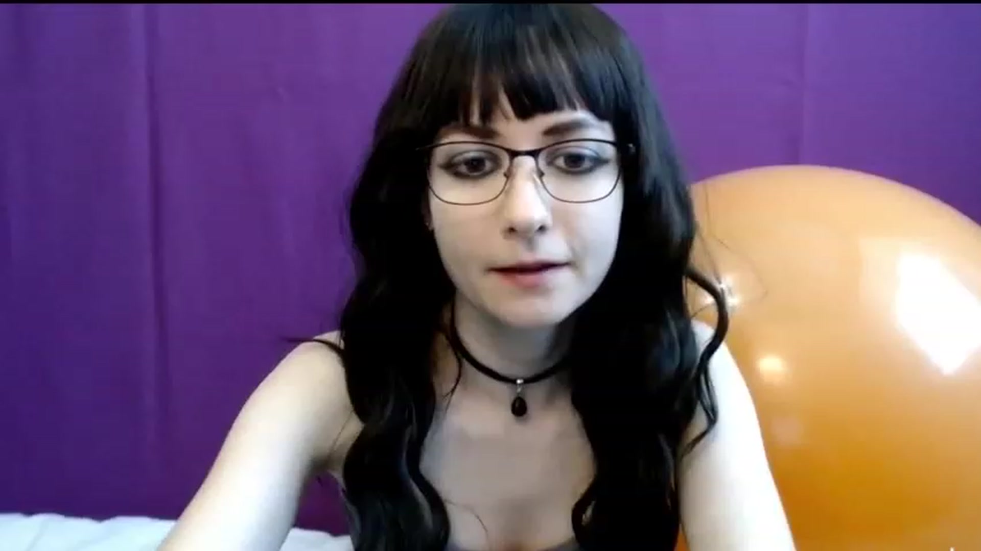 Gallery image thumbnail from Sophie_Smile's myfreecams stream on, 06/12/2023, 05:45 image 11 of 20
