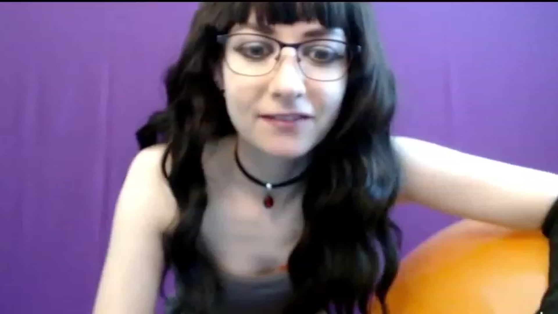 Gallery image thumbnail from Sophie_Smile's myfreecams stream on, 06/12/2023, 05:45 image 3 of 20