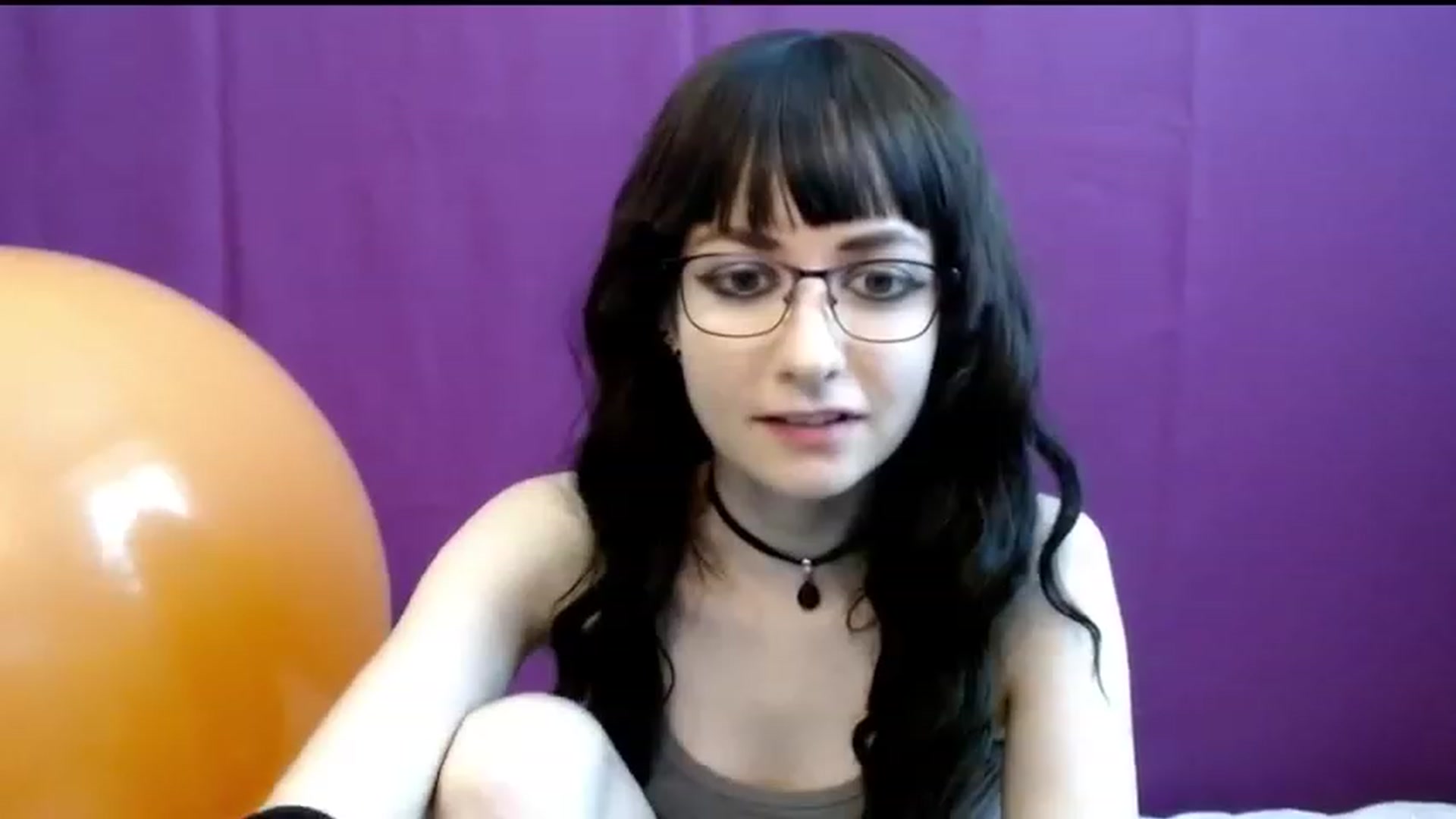 Gallery image thumbnail from Sophie_Smile's myfreecams stream on, 06/12/2023, 05:45 image 12 of 20
