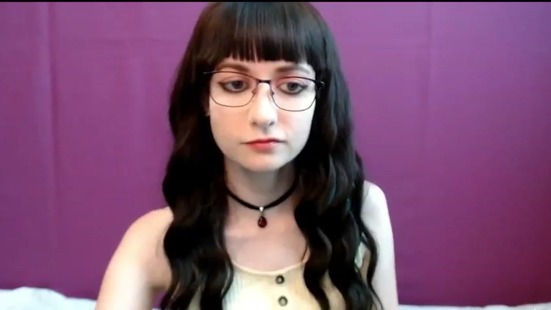 Gallery image thumbnail from Sophie_Smile's myfreecams stream on, 07/17/2023, 04:46 image 17 of 20