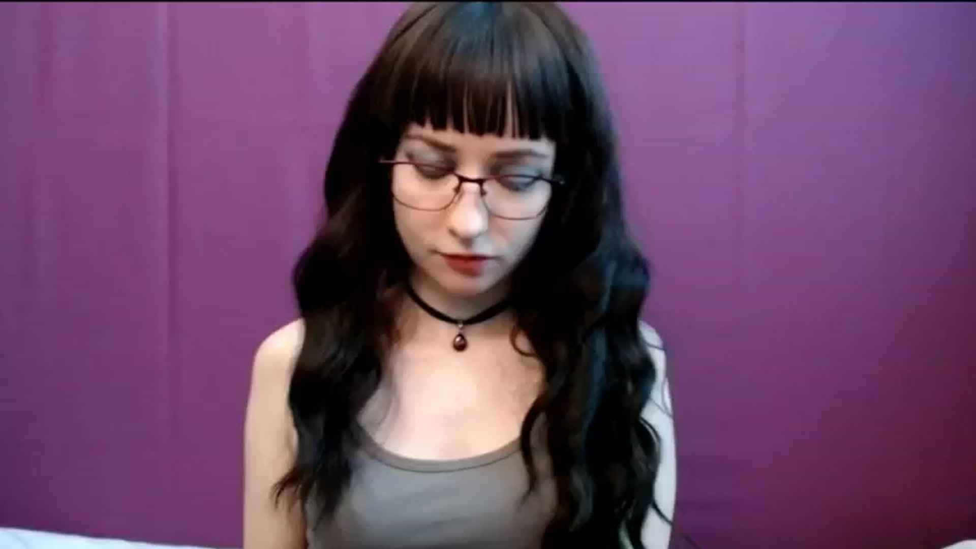 Gallery image thumbnail from Sophie_Smile's myfreecams stream on, 12/02/2023, 07:00 image 17 of 20