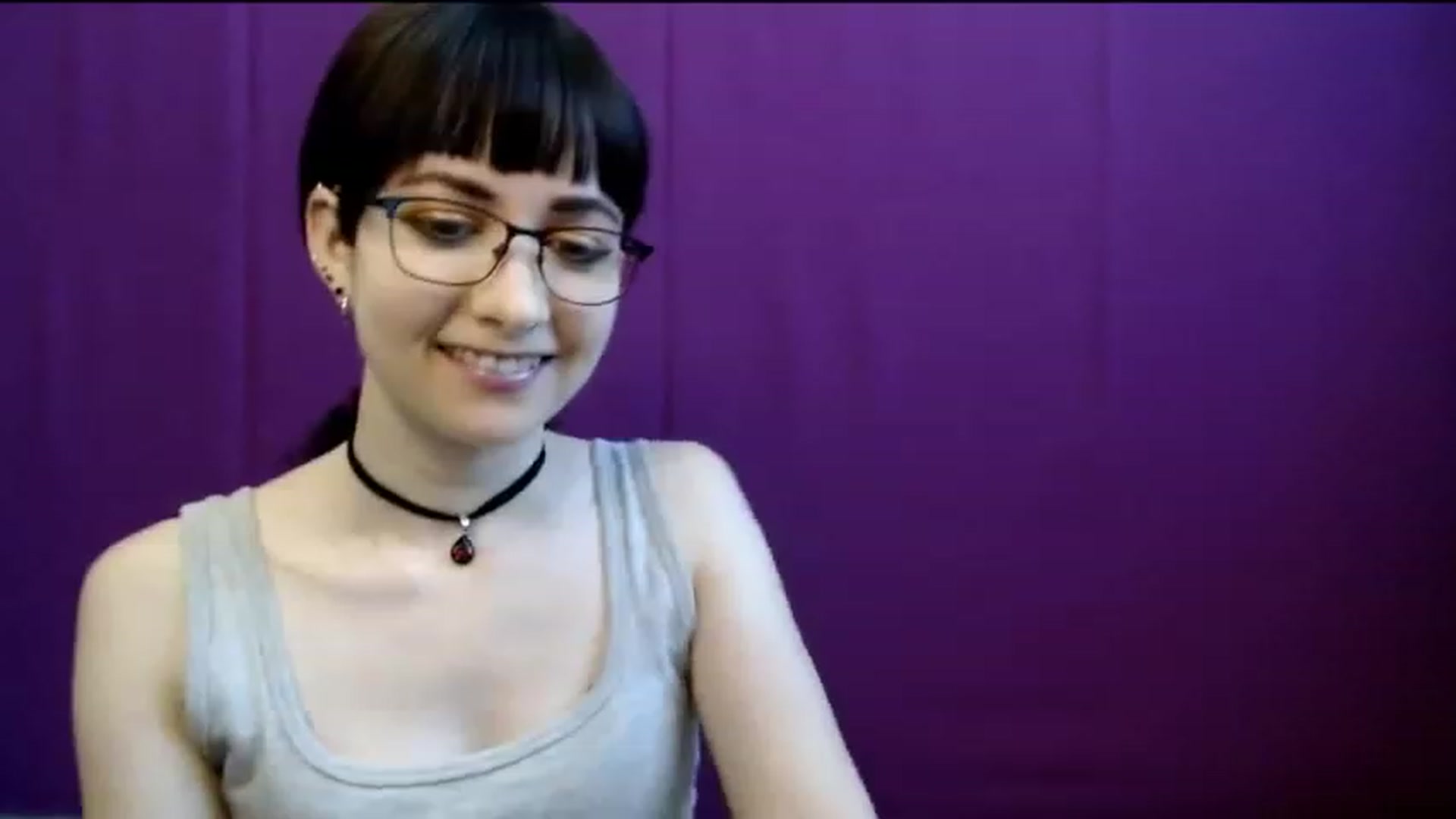 Gallery image thumbnail from Sophie_Smile's myfreecams stream on, 12/04/2023, 04:40 image 14 of 20