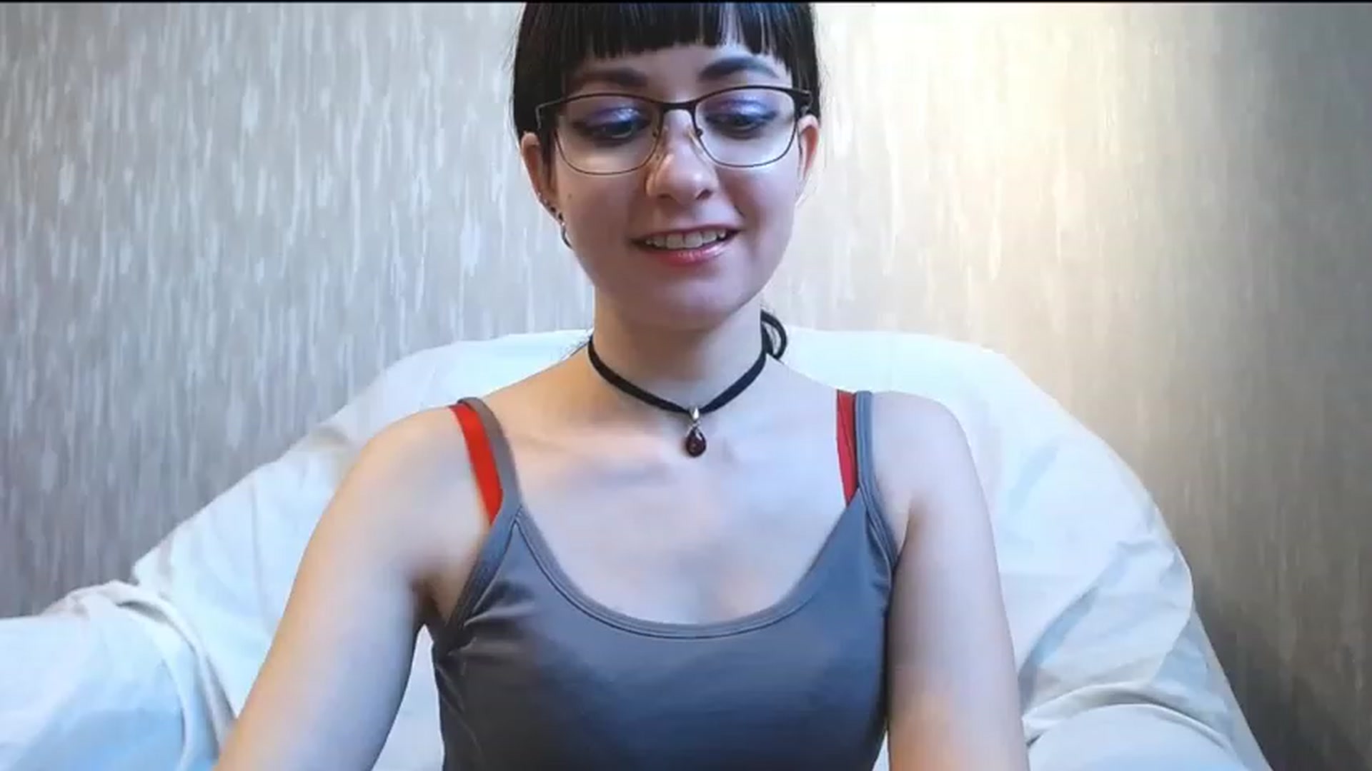 Gallery image thumbnail from Sophie_Smile's myfreecams stream on, 12/11/2023, 07:21 image 13 of 20