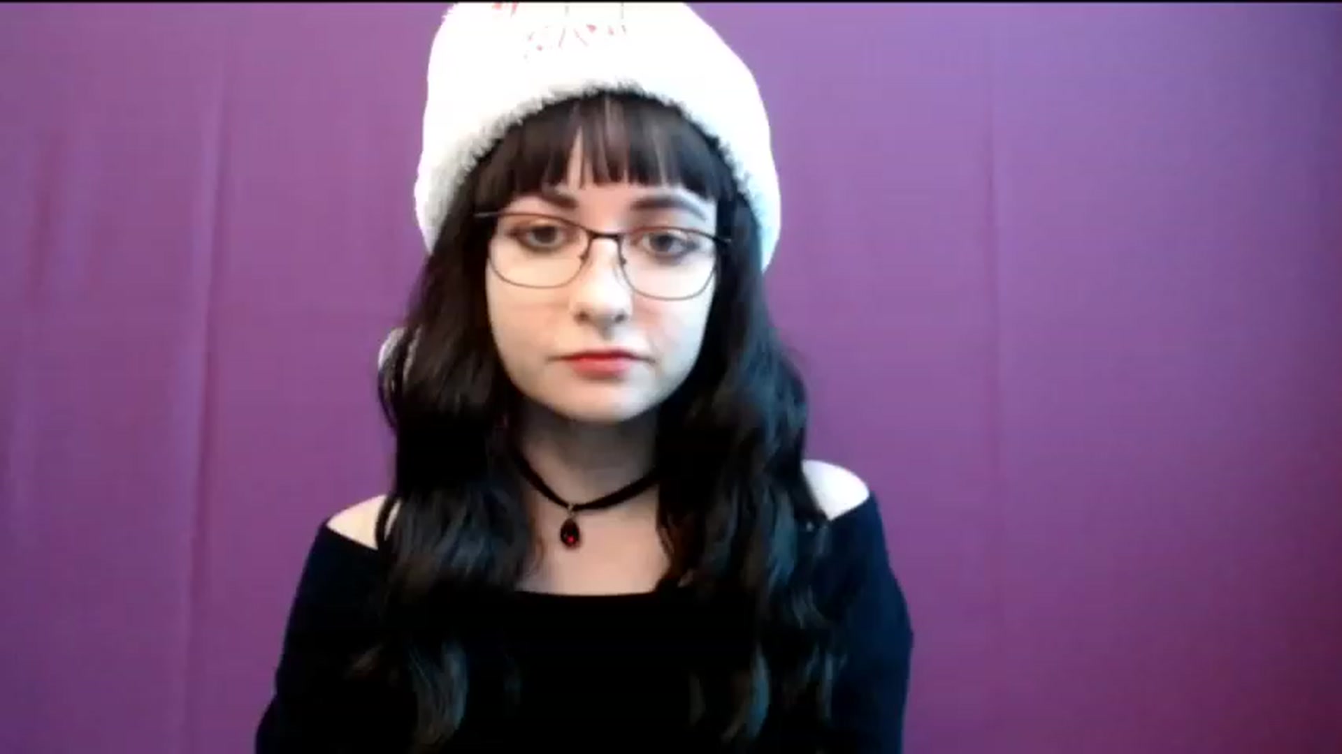 Gallery image thumbnail from Sophie_Smile's myfreecams stream on, 12/25/2023, 05:34 image 16 of 20