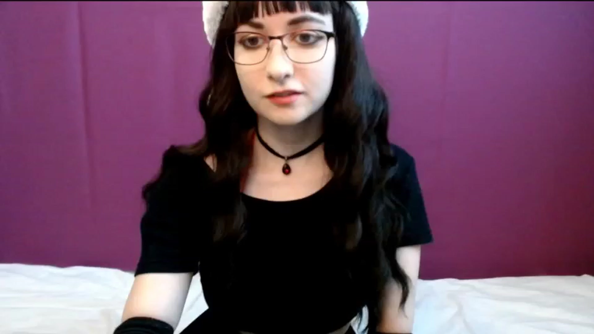 Gallery image thumbnail from Sophie_Smile's myfreecams stream on, 12/25/2023, 05:34 image 7 of 20