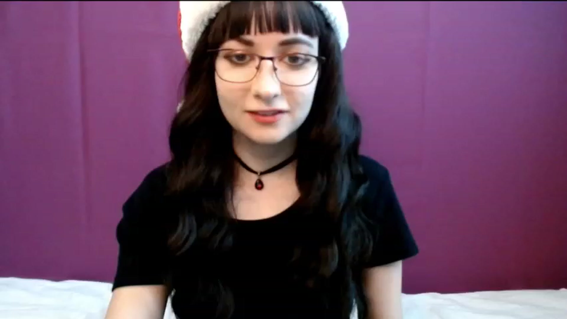 Gallery image thumbnail from Sophie_Smile's myfreecams stream on, 12/25/2023, 05:34 image 10 of 20
