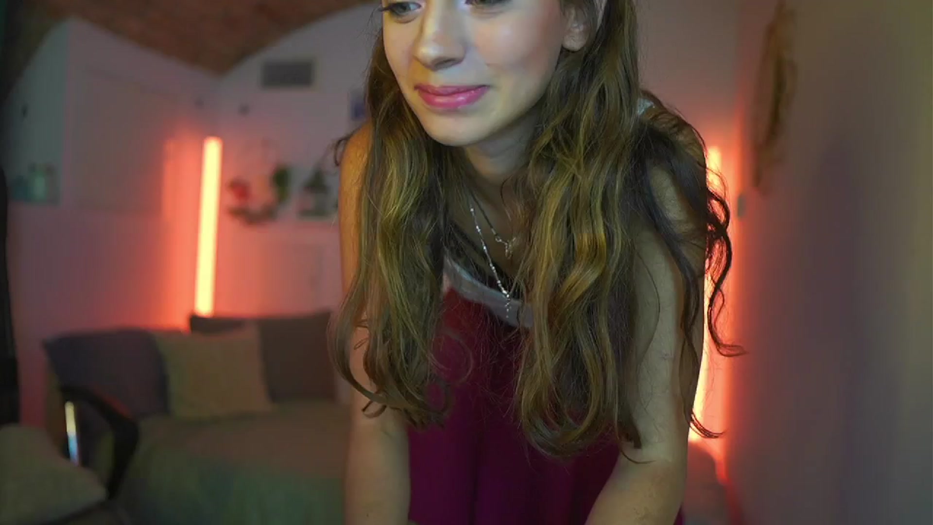 Gallery image thumbnail from Sophie__Grey's myfreecams stream on, 07/13/2025, 17:13 image 16 of 20