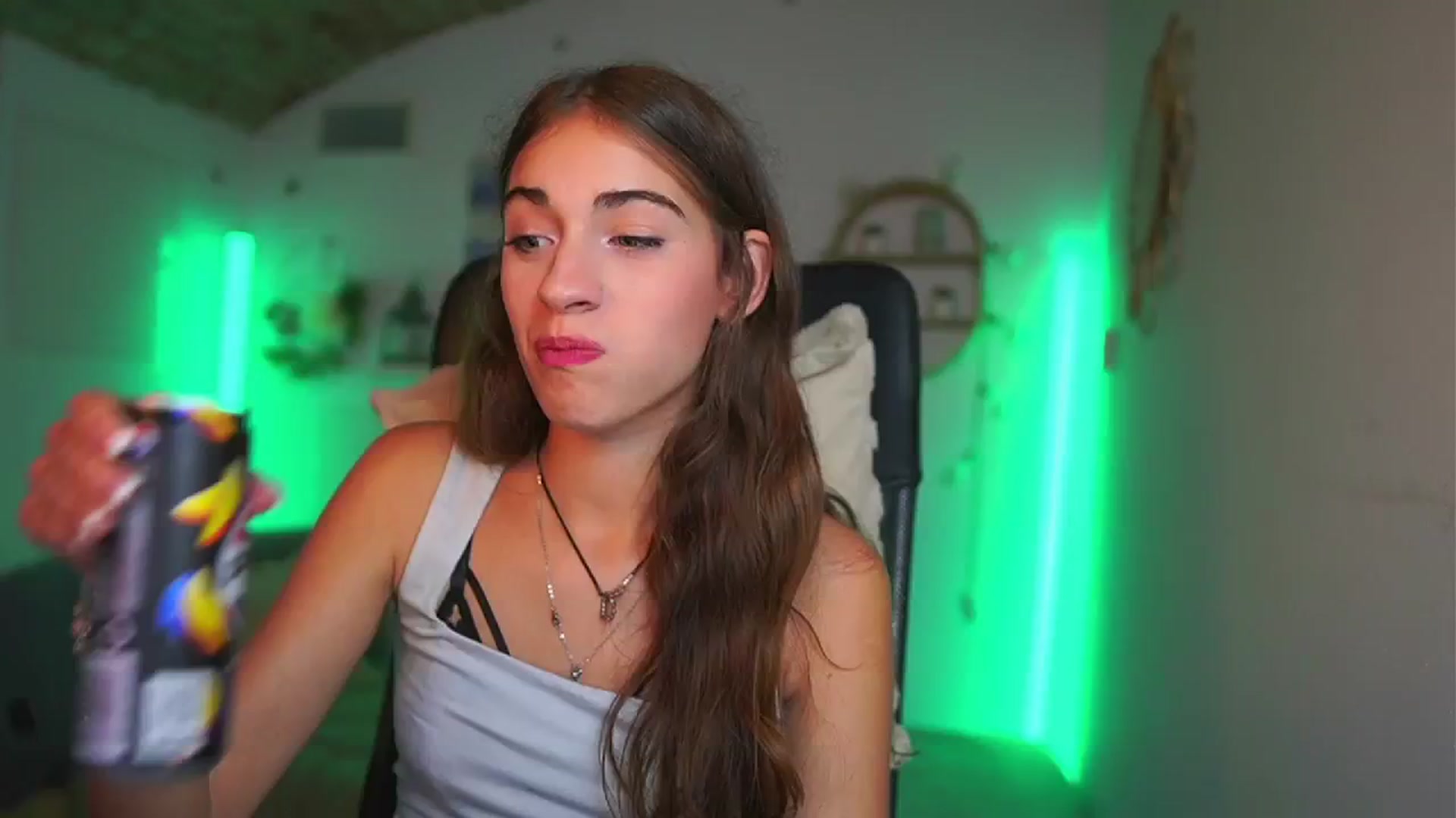 Gallery image thumbnail from Sophie__Grey's myfreecams stream on, 07/22/2025, 17:11 image 12 of 20