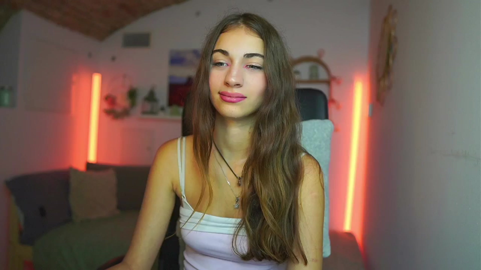 Gallery image thumbnail from Sophie__Grey's myfreecams stream on, 07/23/2025, 13:52 image 20 of 20