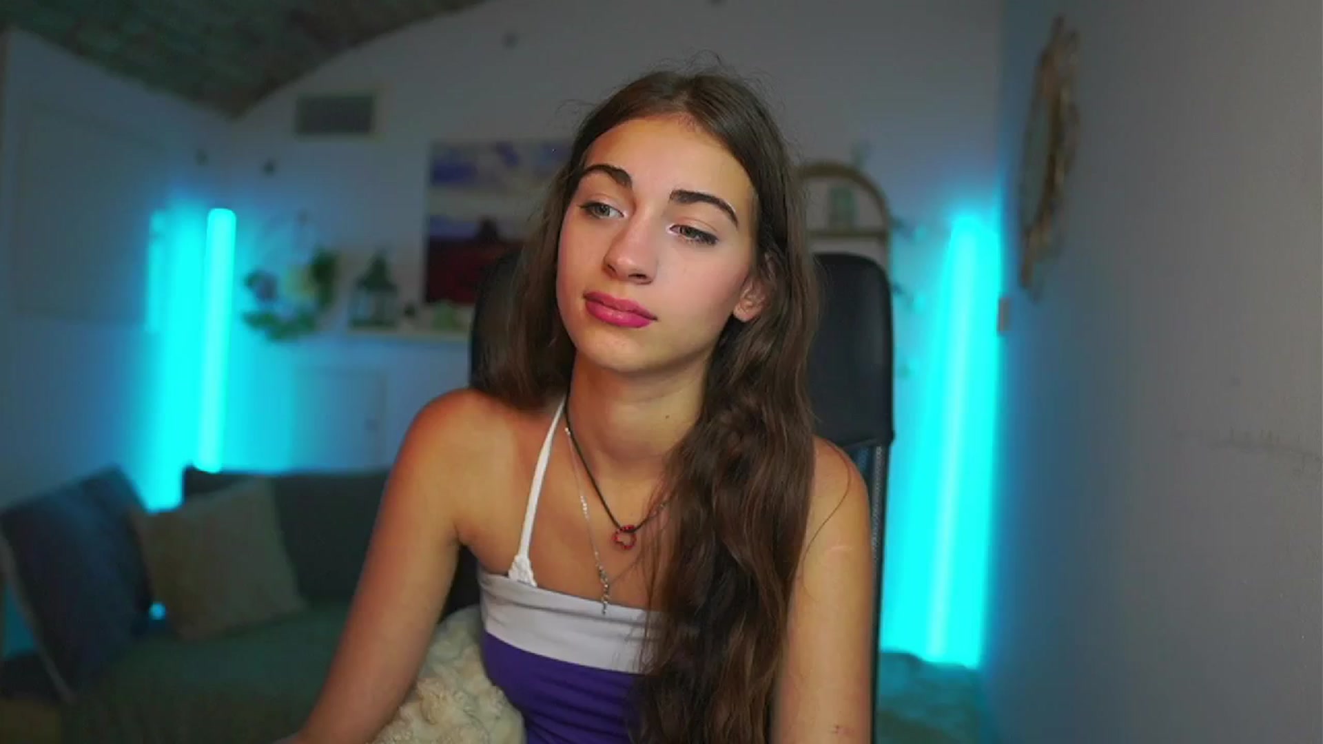 Gallery image thumbnail from Sophie__Grey's myfreecams stream on, 07/24/2025, 14:10 image 11 of 20