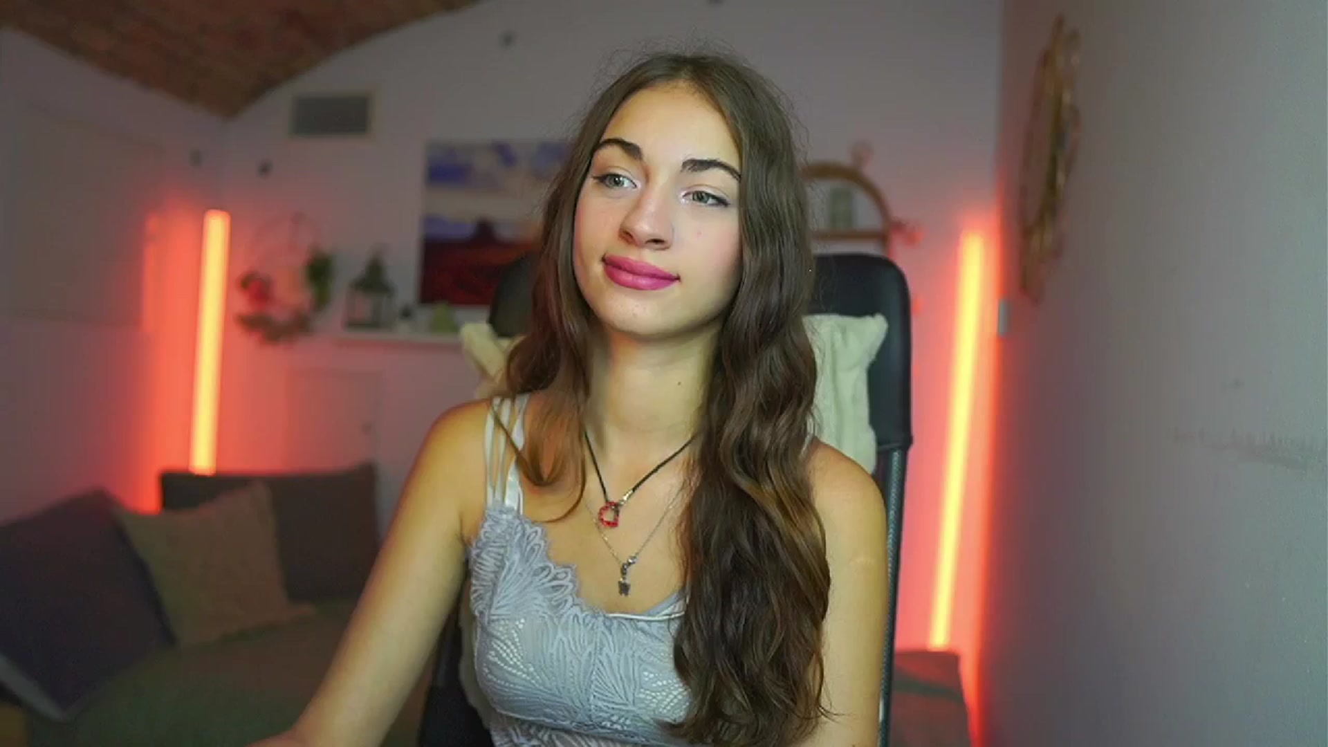 Gallery image thumbnail from Sophie__Grey's myfreecams stream on, 07/27/2025, 13:57 image 4 of 20