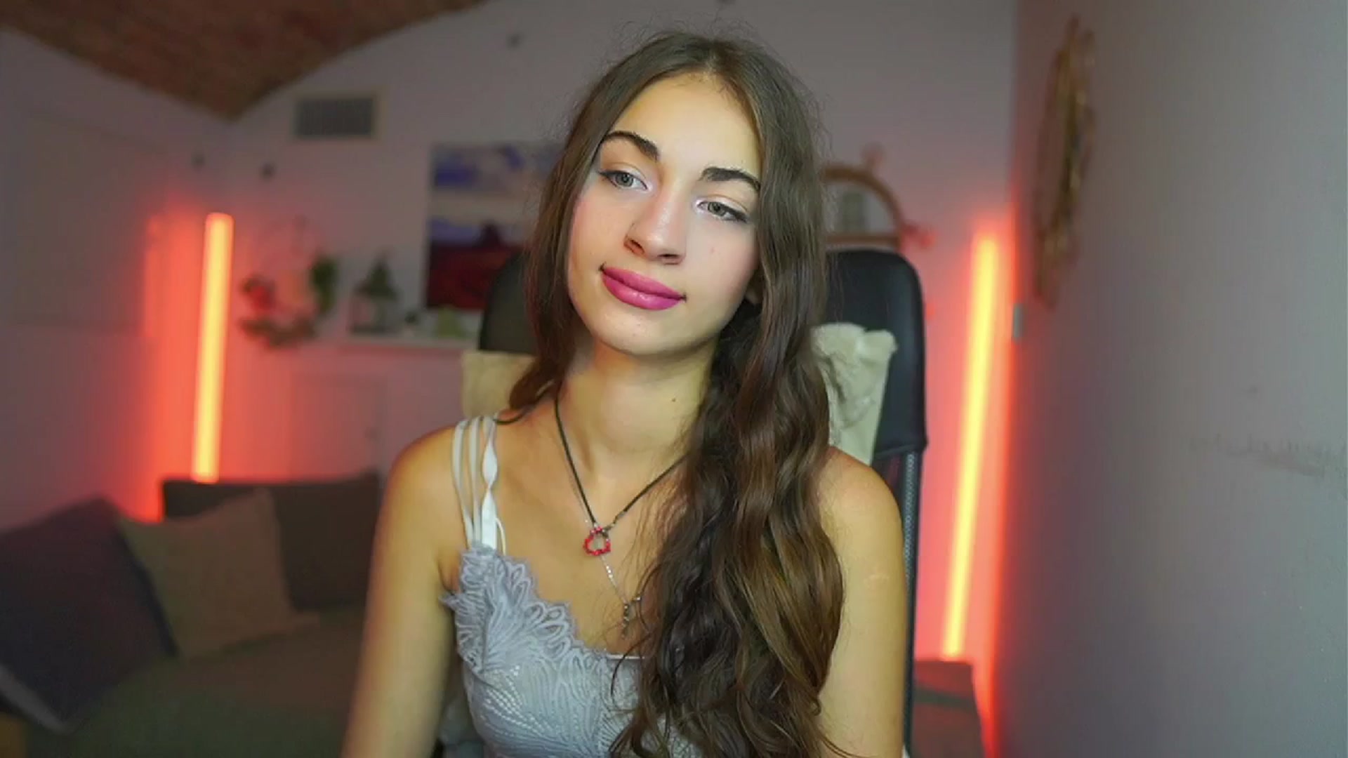 Gallery image thumbnail from Sophie__Grey's myfreecams stream on, 07/27/2025, 13:57 image 1 of 20
