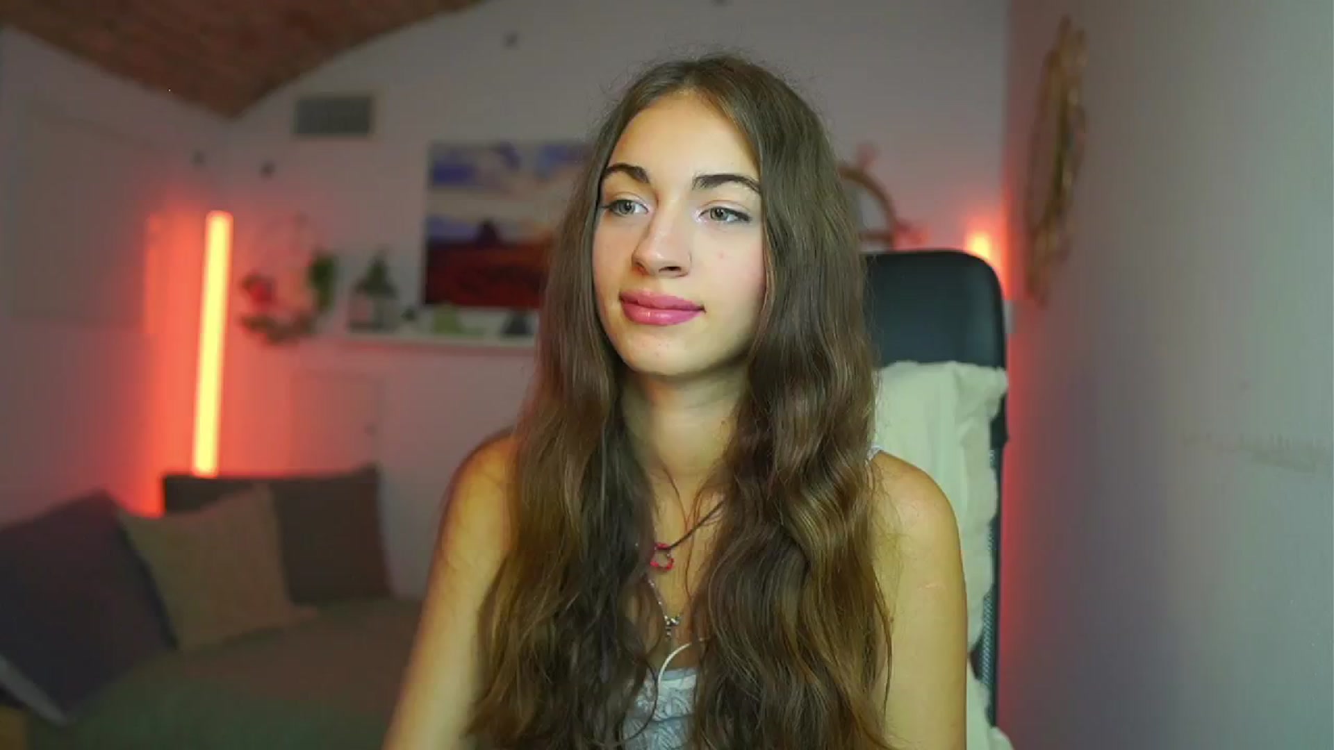 Gallery image thumbnail from Sophie__Grey's myfreecams stream on, 07/27/2025, 16:31 image 2 of 20