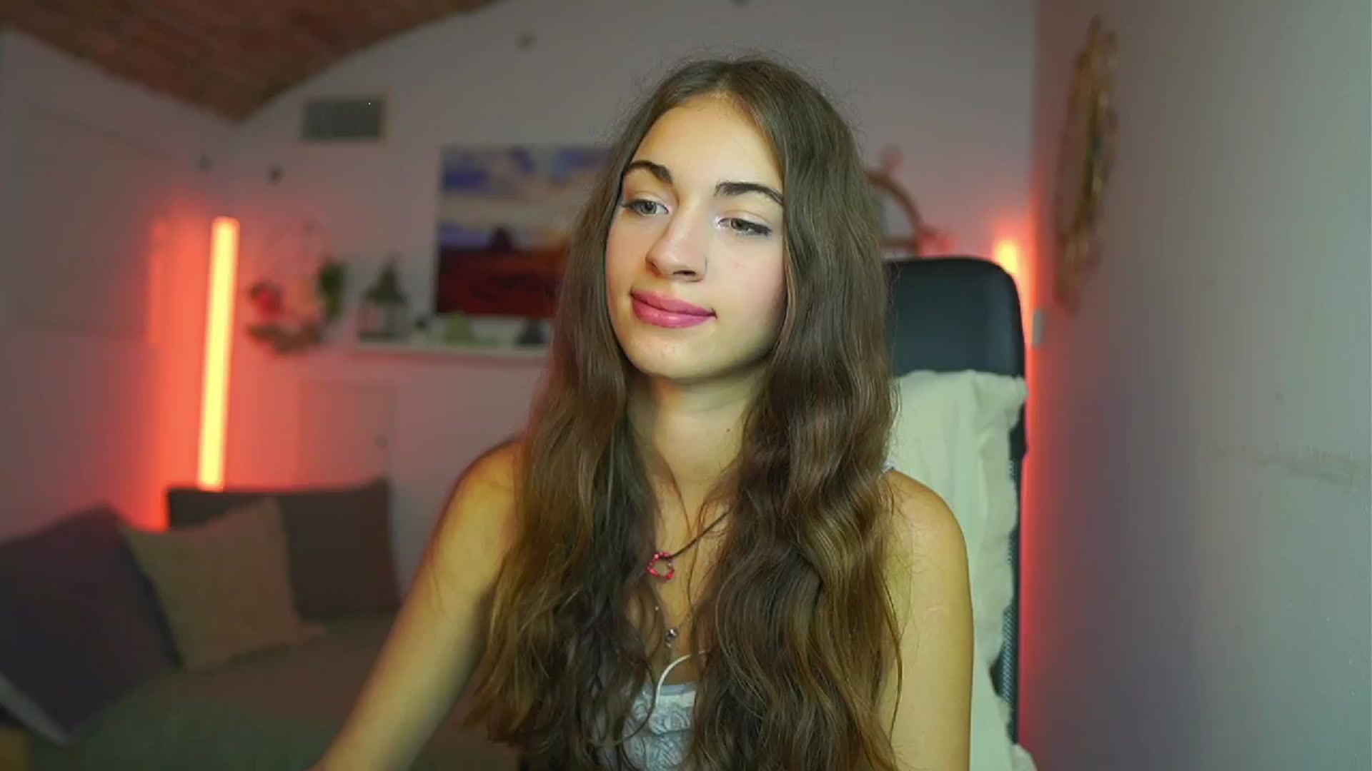 Gallery image thumbnail from Sophie__Grey's myfreecams stream on, 07/27/2025, 16:31 image 3 of 20
