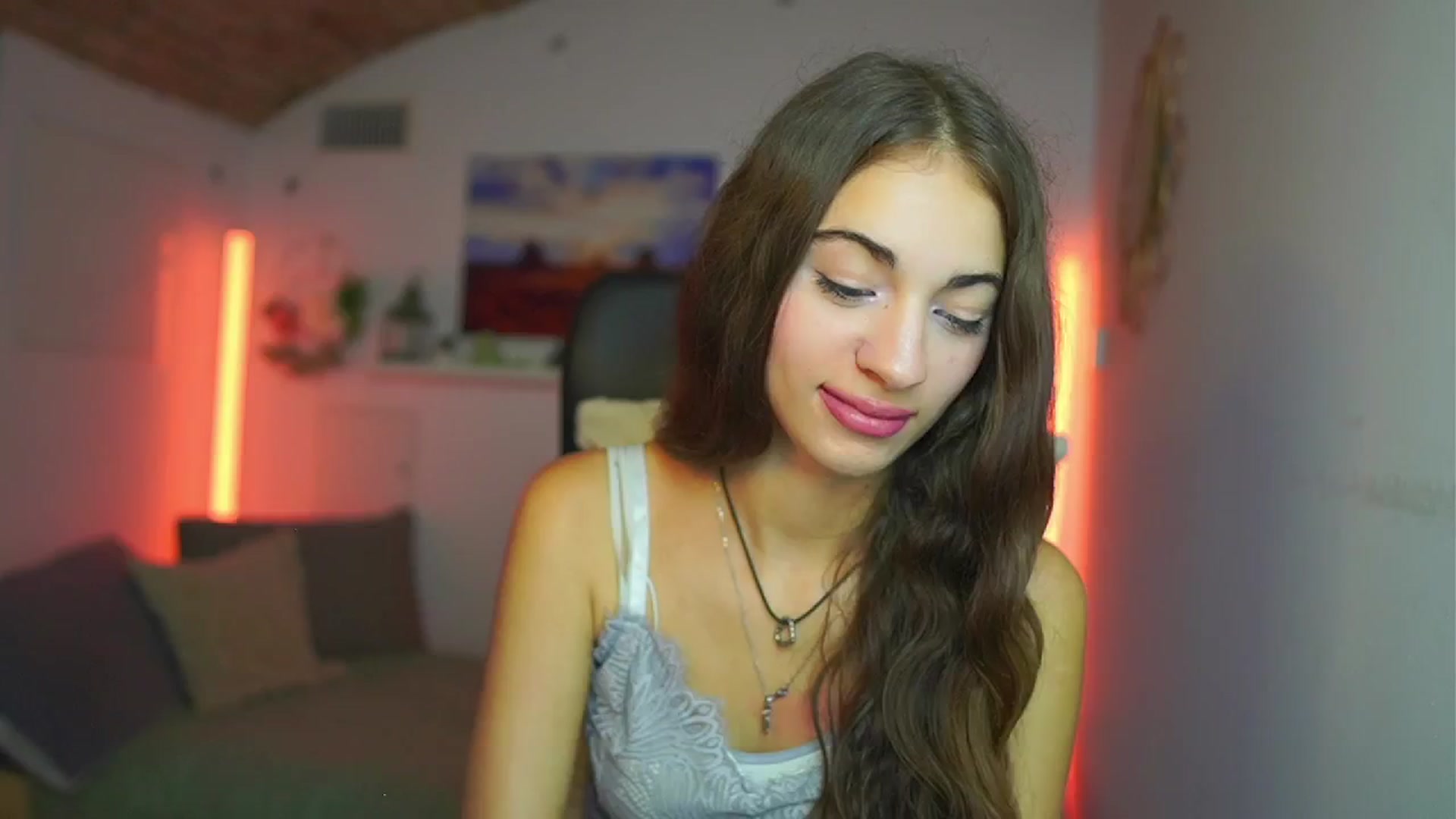 Gallery image thumbnail from Sophie__Grey's myfreecams stream on, 07/27/2025, 16:31 image 12 of 20
