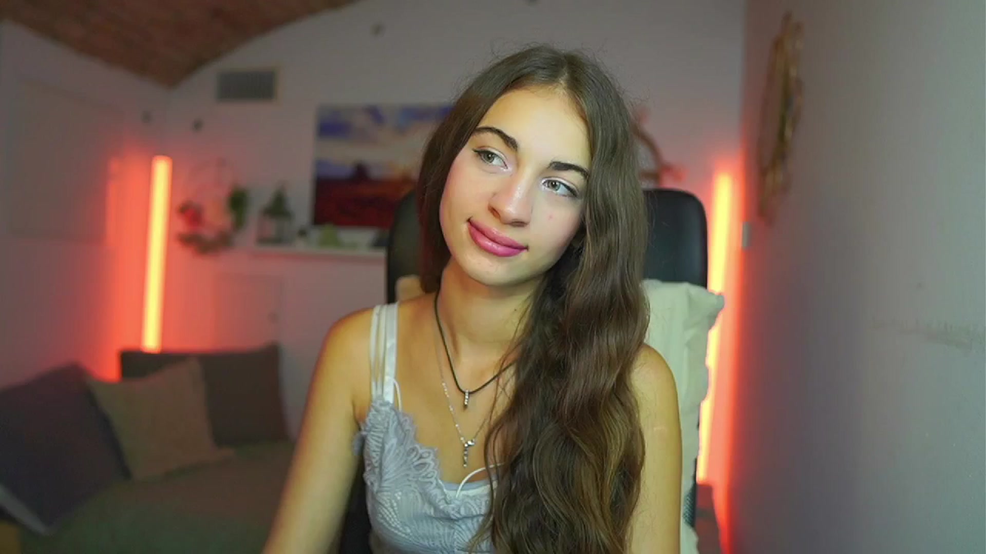 Gallery image thumbnail from Sophie__Grey's myfreecams stream on, 07/27/2025, 16:31 image 10 of 20